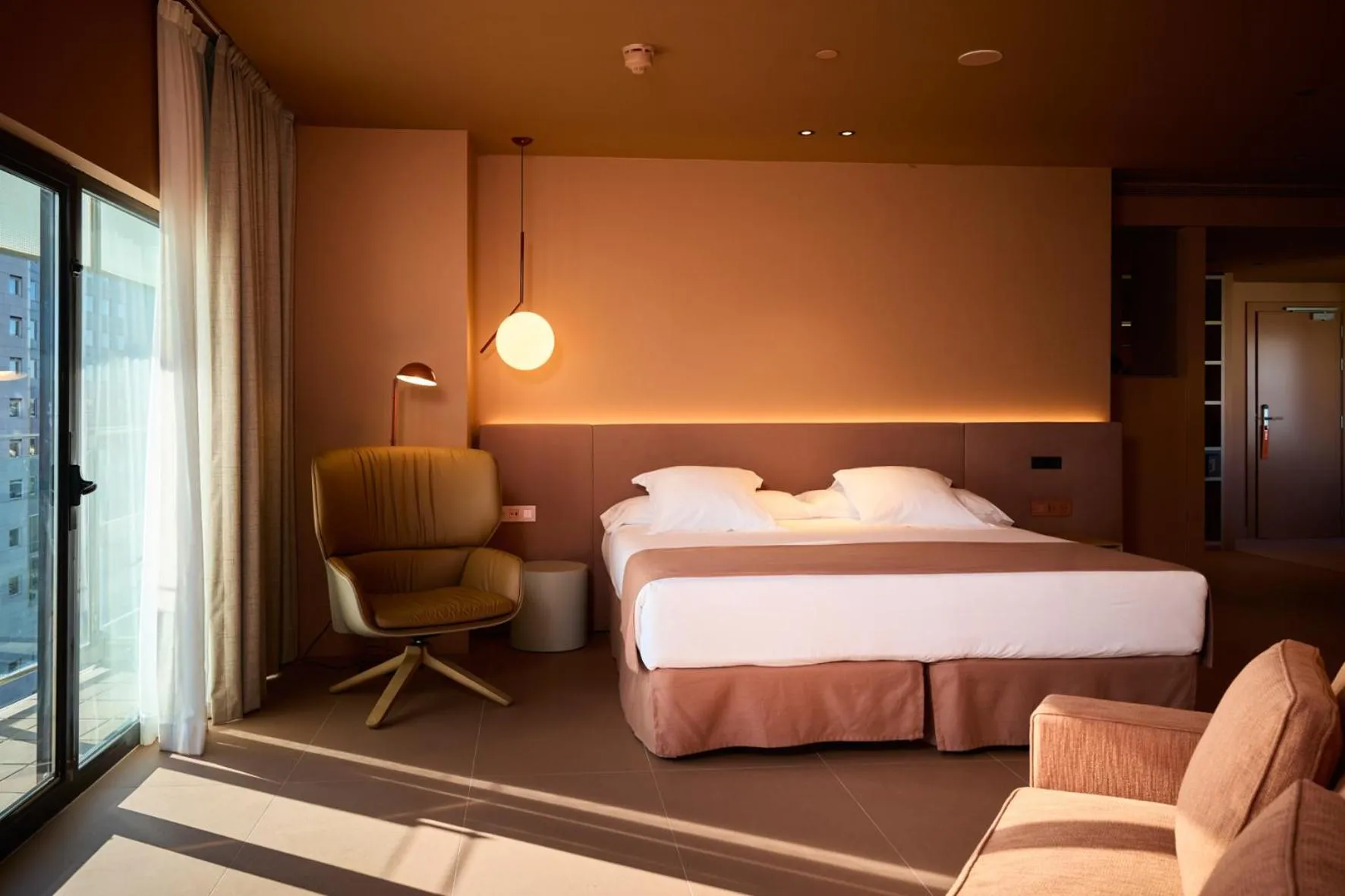 Photo of the whole room, Bed in Barcelona Princess