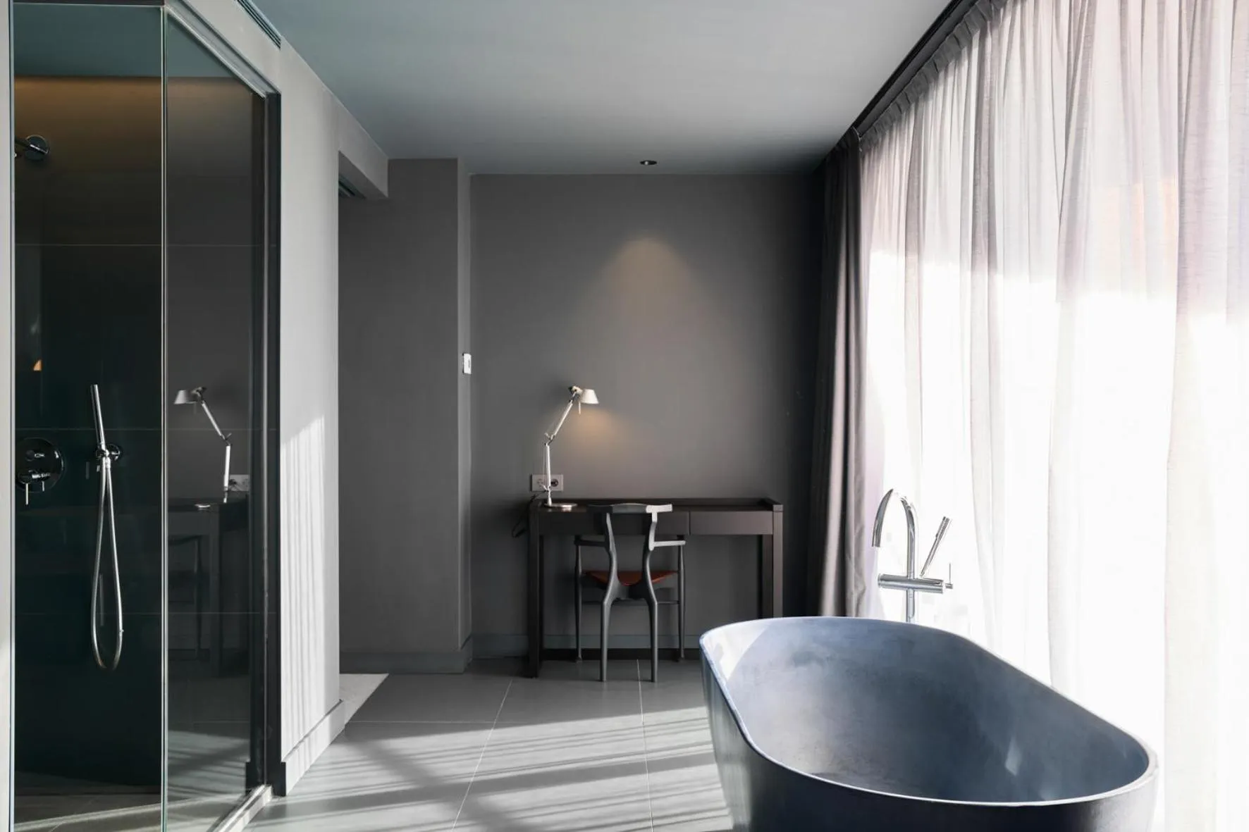 Photo of the whole room in Barcelona Princess