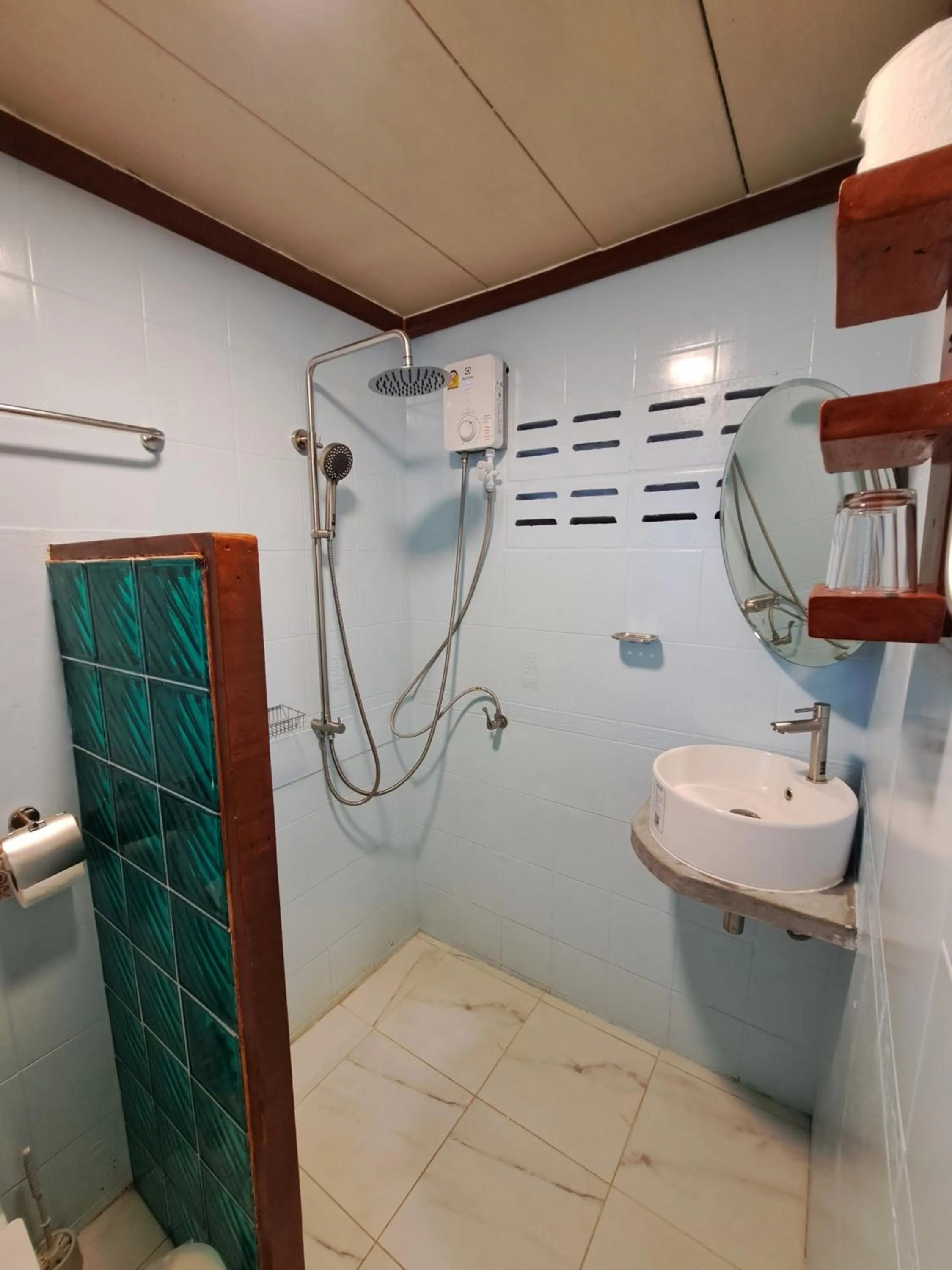 Shower in Sense Asia