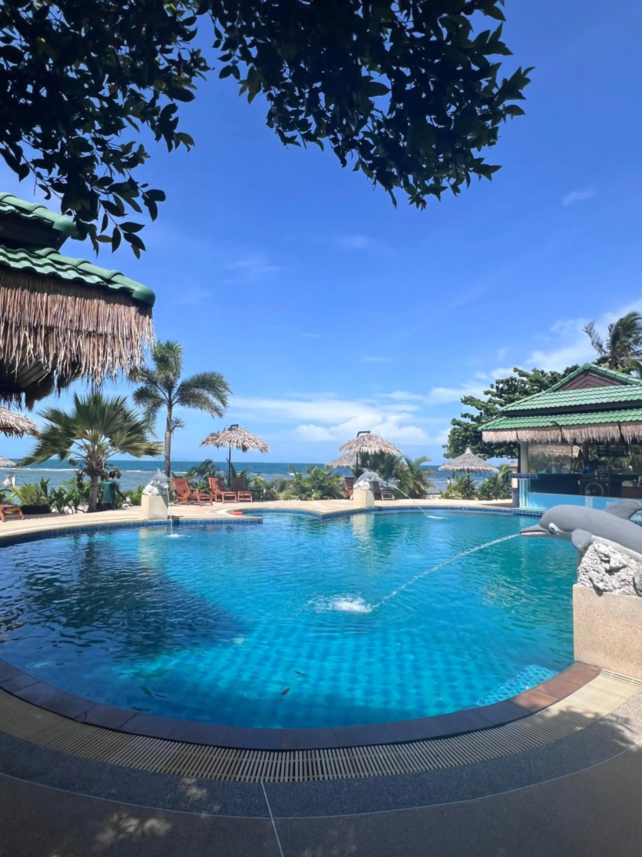 Swimming pool in Sense Asia