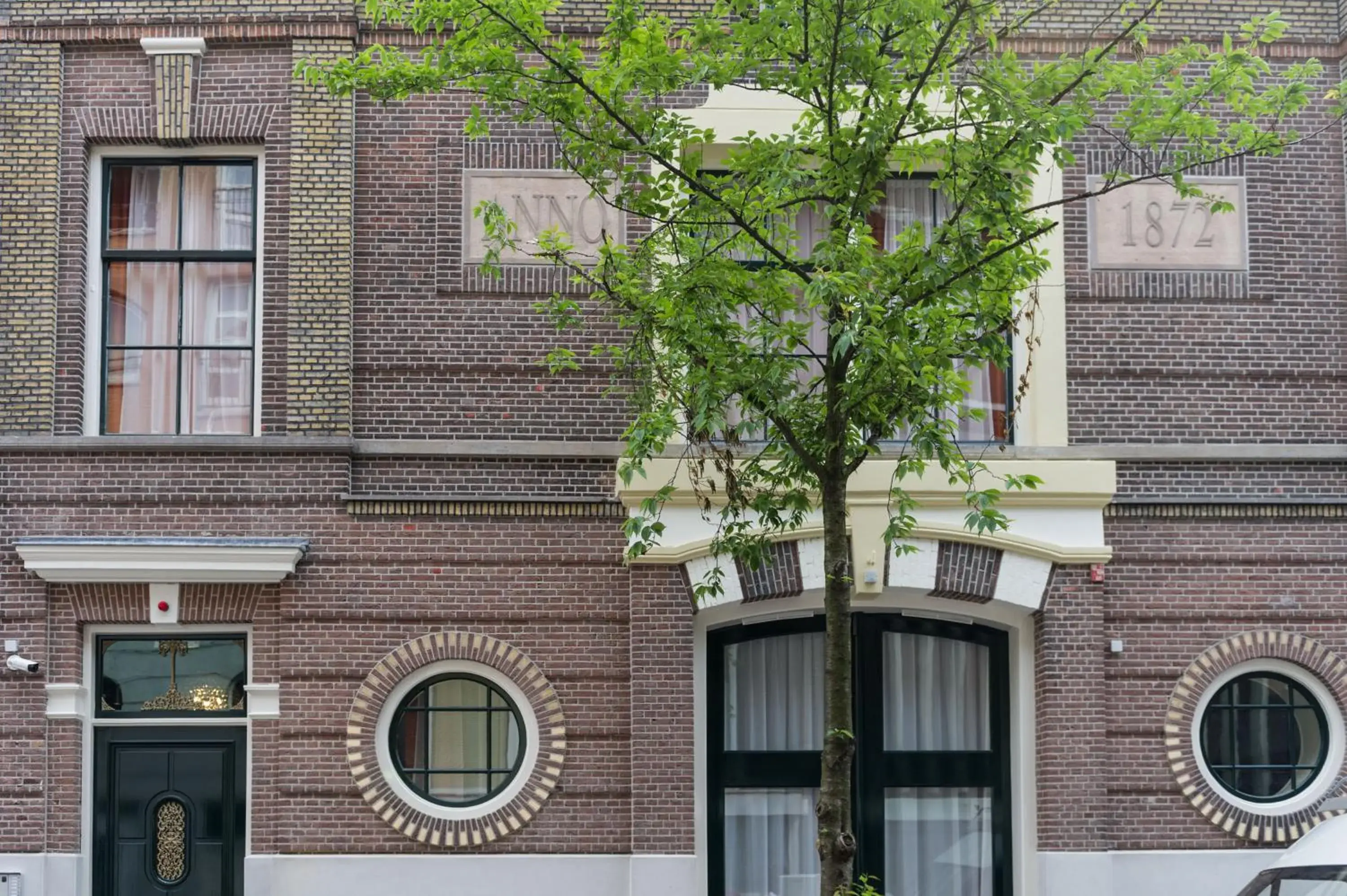Facade/entrance in Golden Mansion Aparthotel Facade/entrance in Golden Mansion Aparthotel