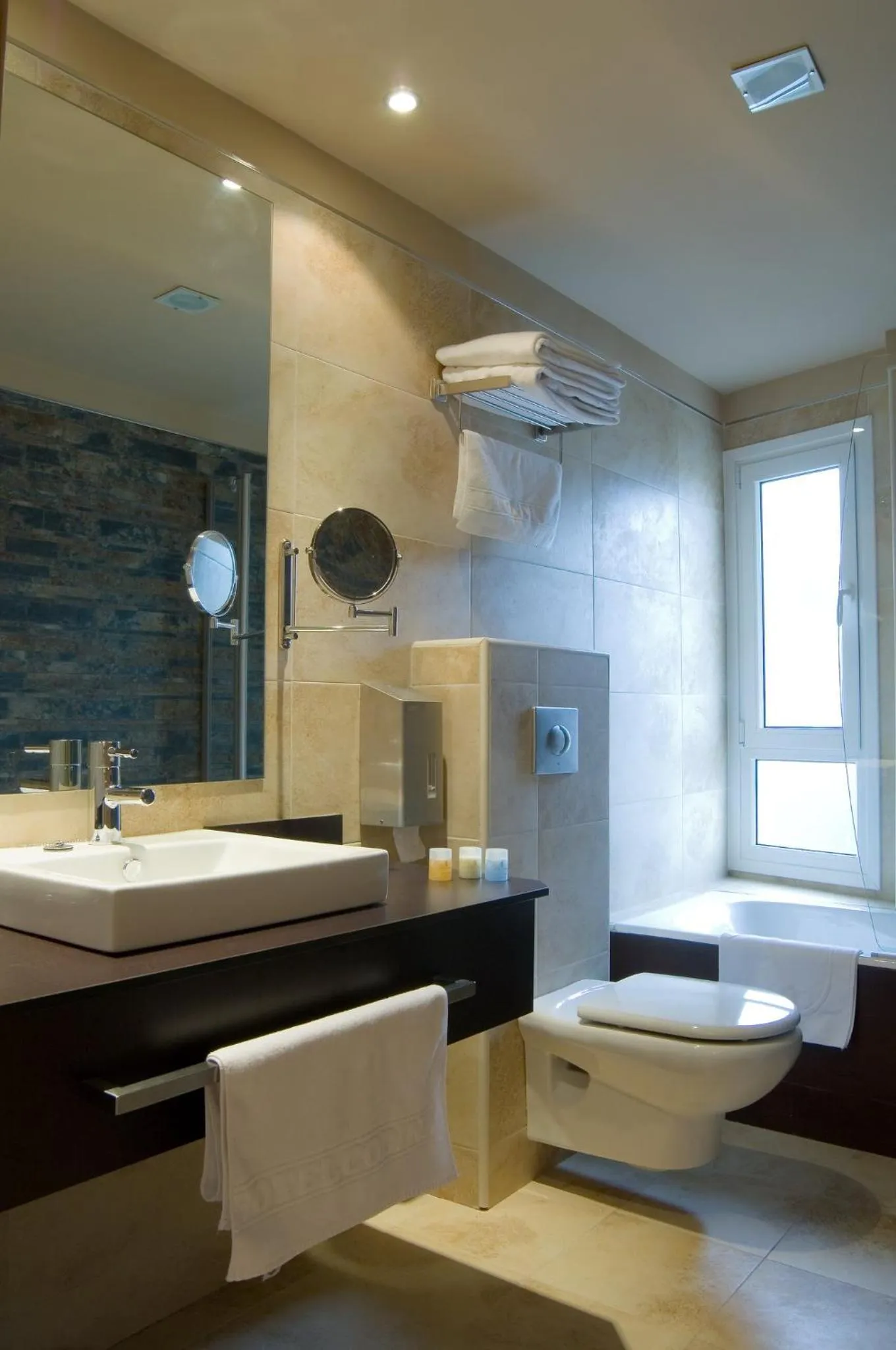 Bathroom in Sercotel Codina