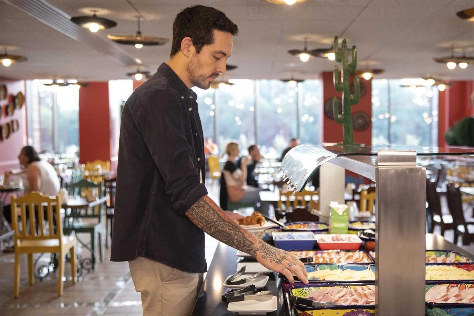 Restaurant/places to eat in Les Rivages de Beauval