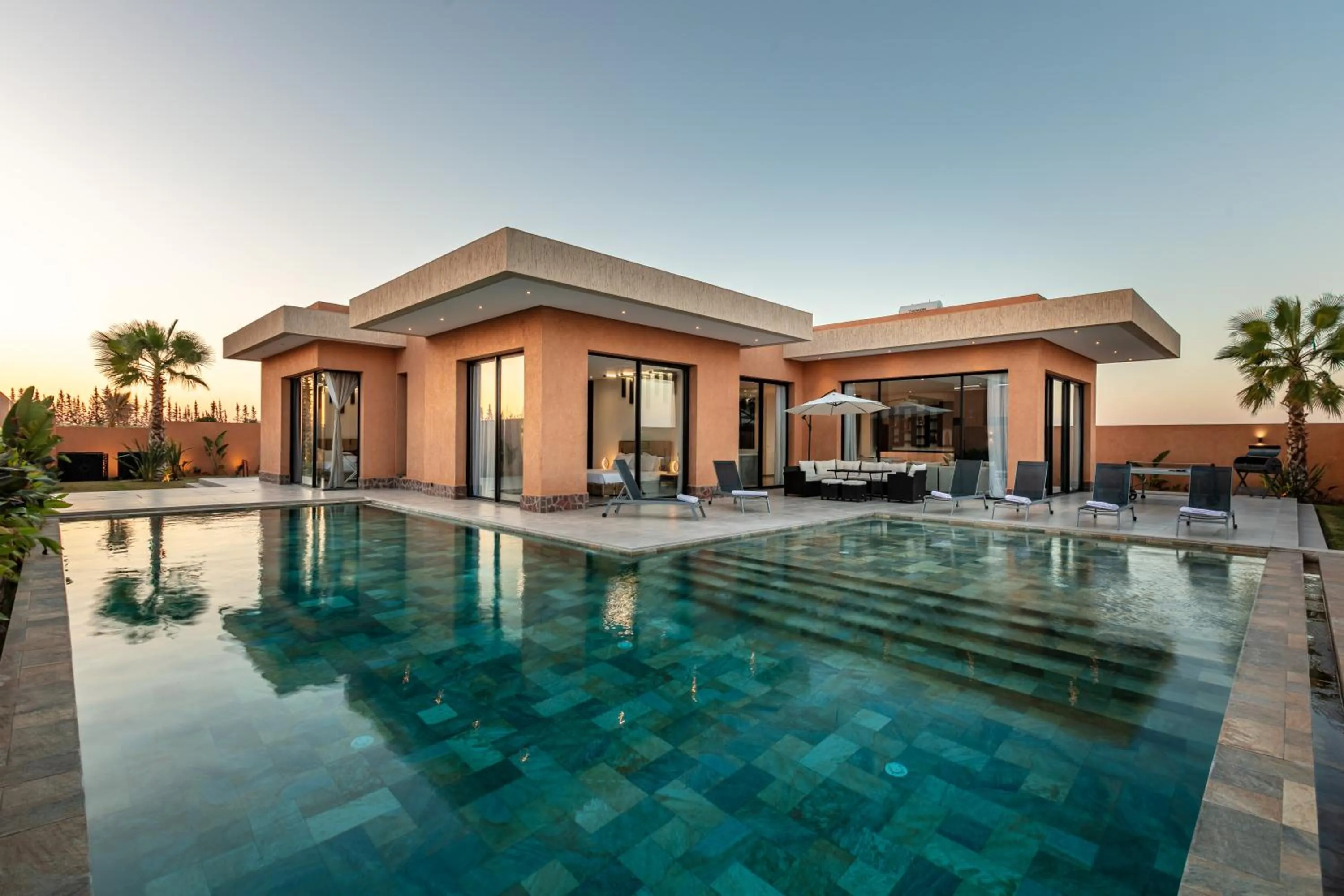 Villa Perle Rouge, Piscine , Cuisinière, Billard, playStation5