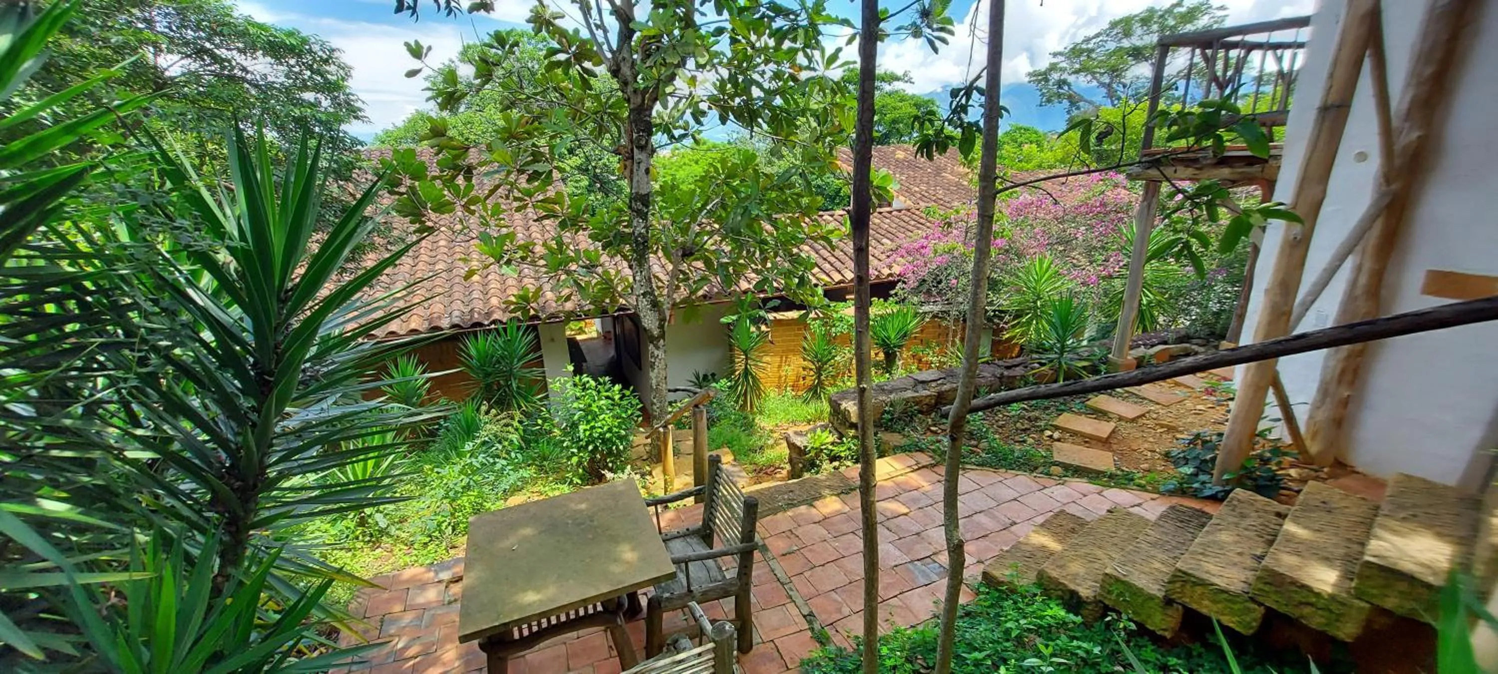 Garden in Hotel Spa El Cogollo By MH