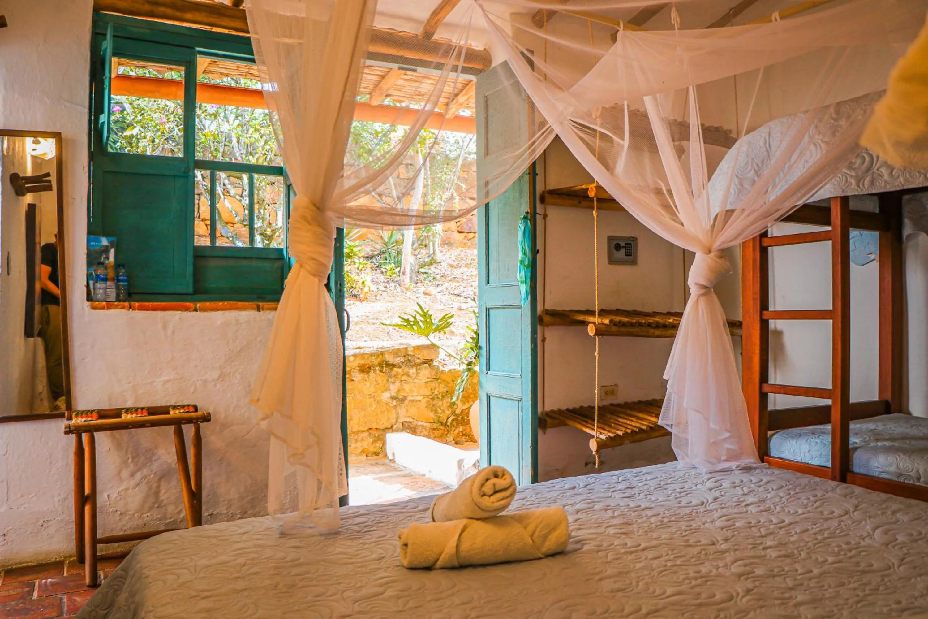 Garden view, Bed in Hotel Spa El Cogollo By MH