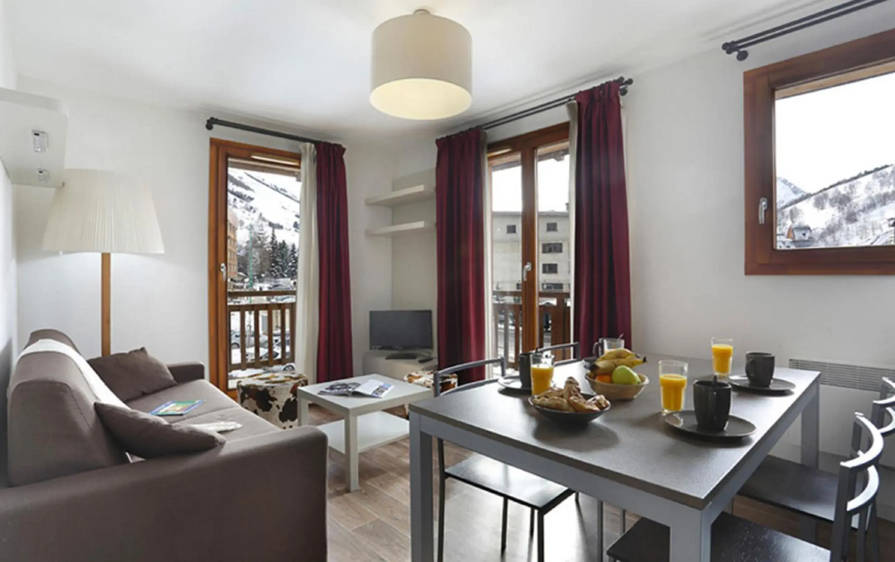 Living room in Vacancéole - Au Coeur des Ours Living room in Vacancéole - Au Coeur des Ours