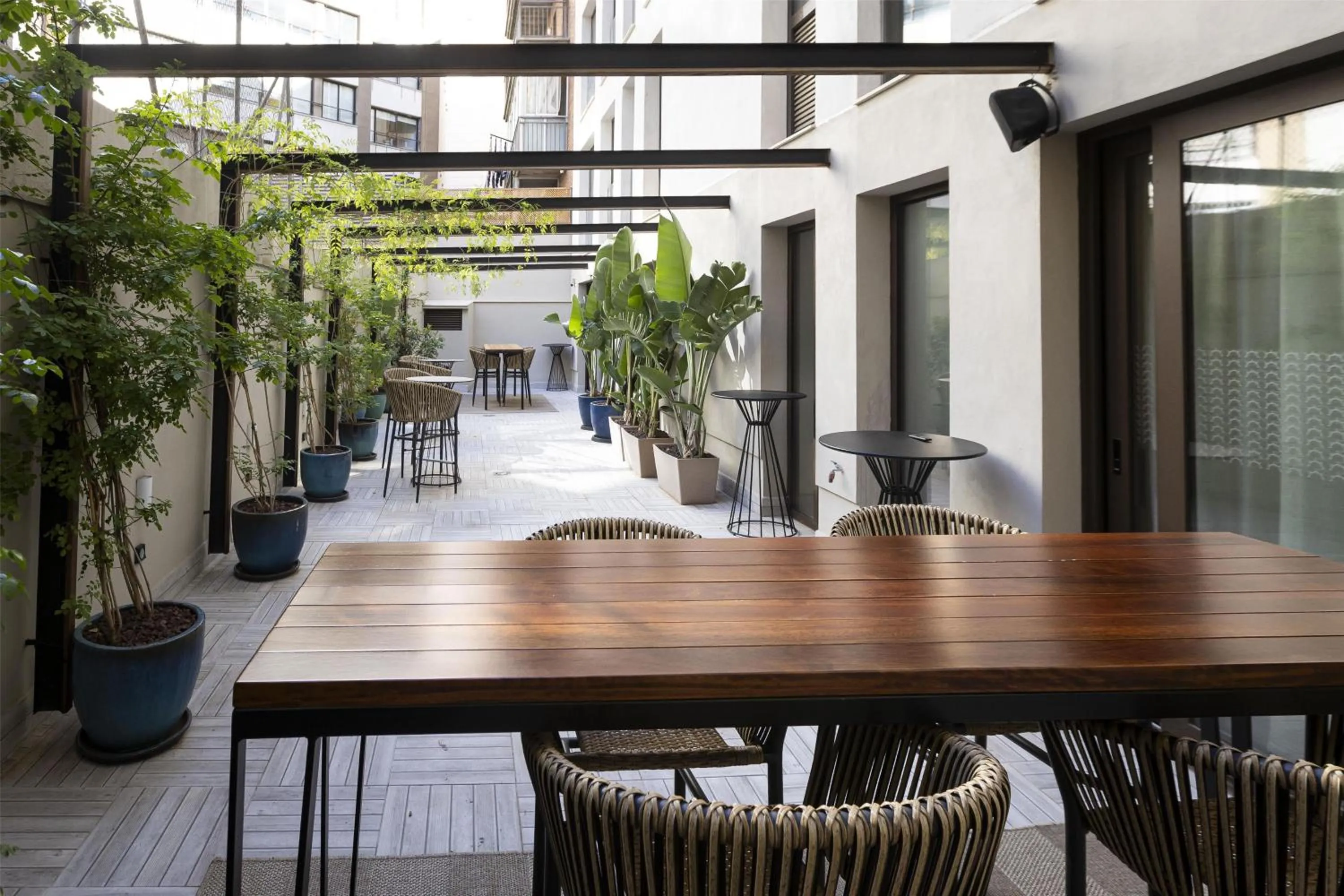 Patio in Via Sants Hotel Barcelona, Tapestry Collection By Hilton