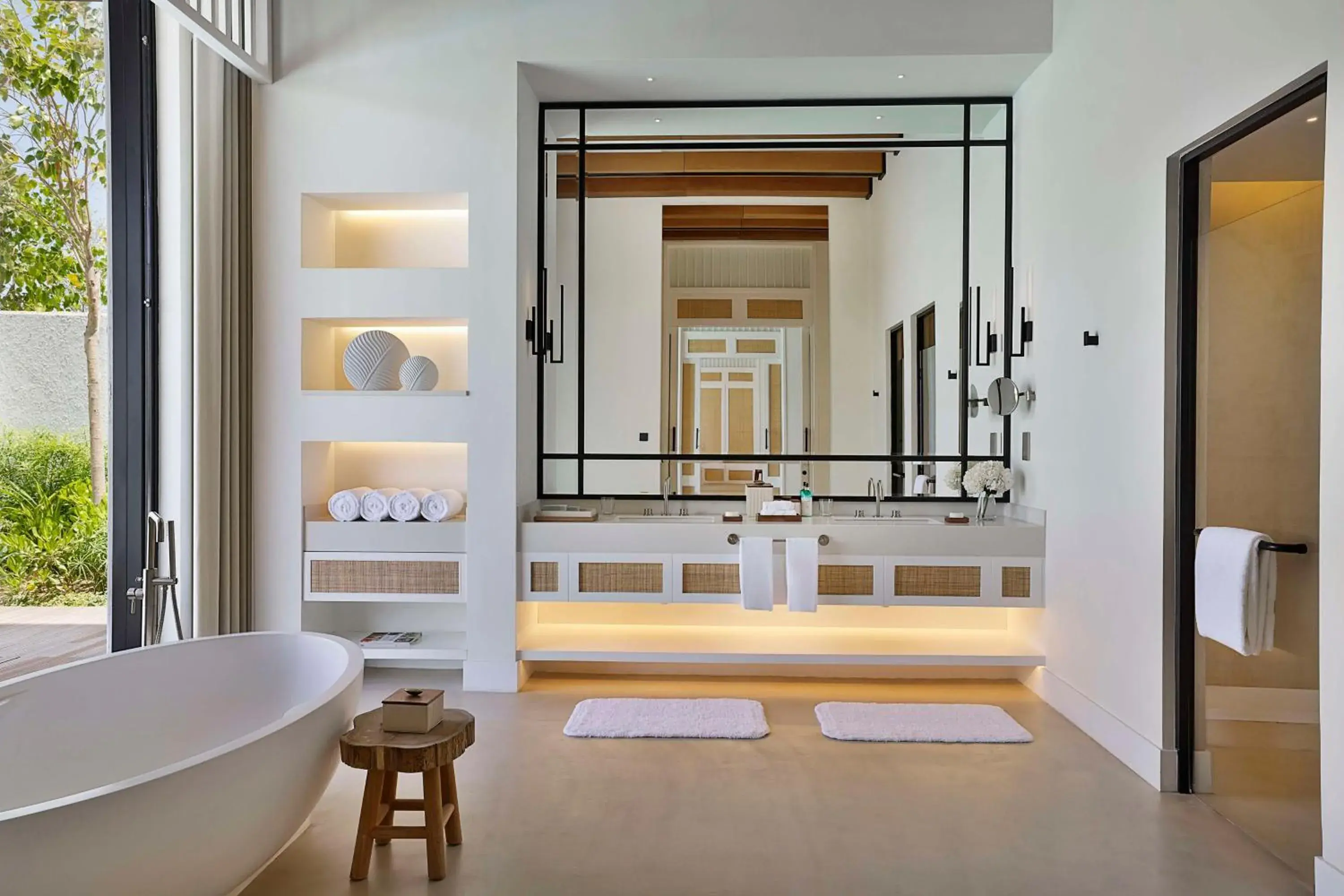 Bathroom in Maysan Doha, LXR Hotels & Resorts Bathroom in Maysan Doha, LXR Hotels & Resorts