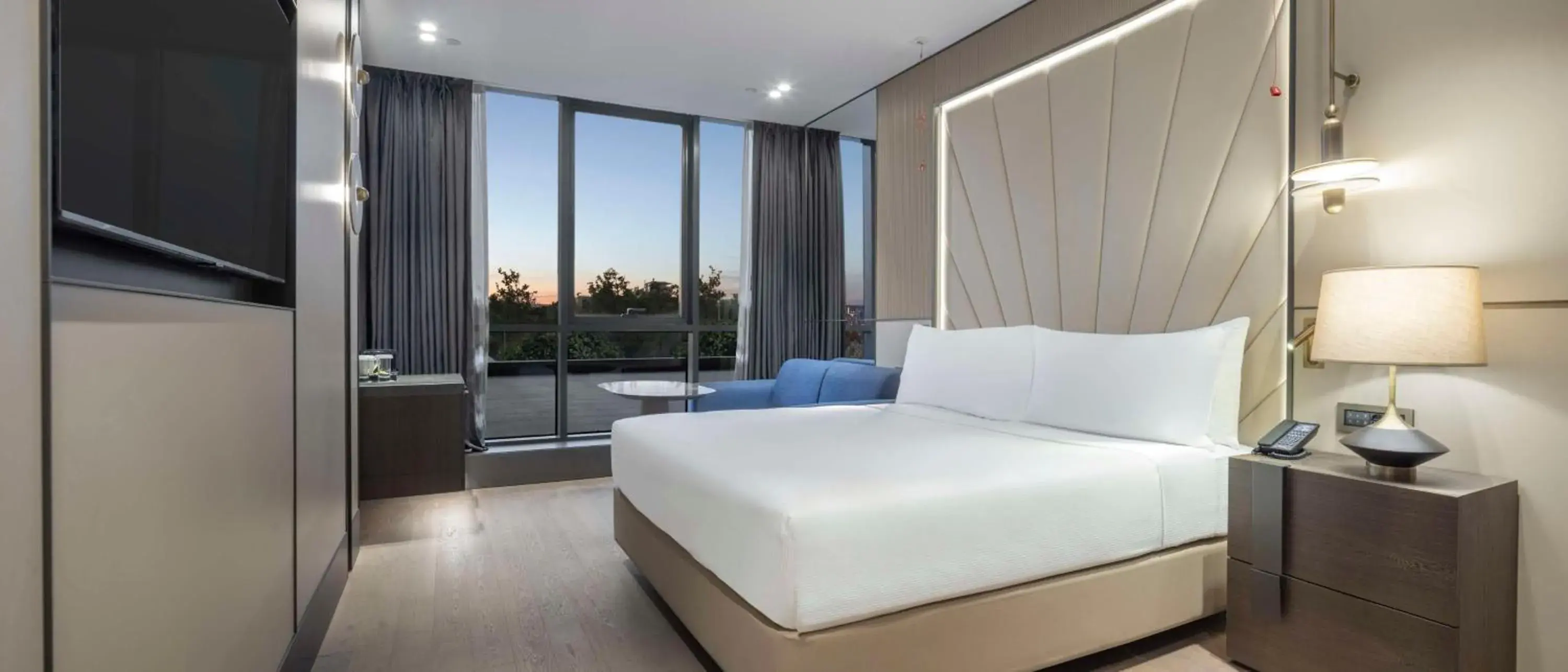 King Room - Mobility Access in DoubleTree by Hilton Sanliurfa King Room - Mobility Access in DoubleTree by Hilton Sanliurfa