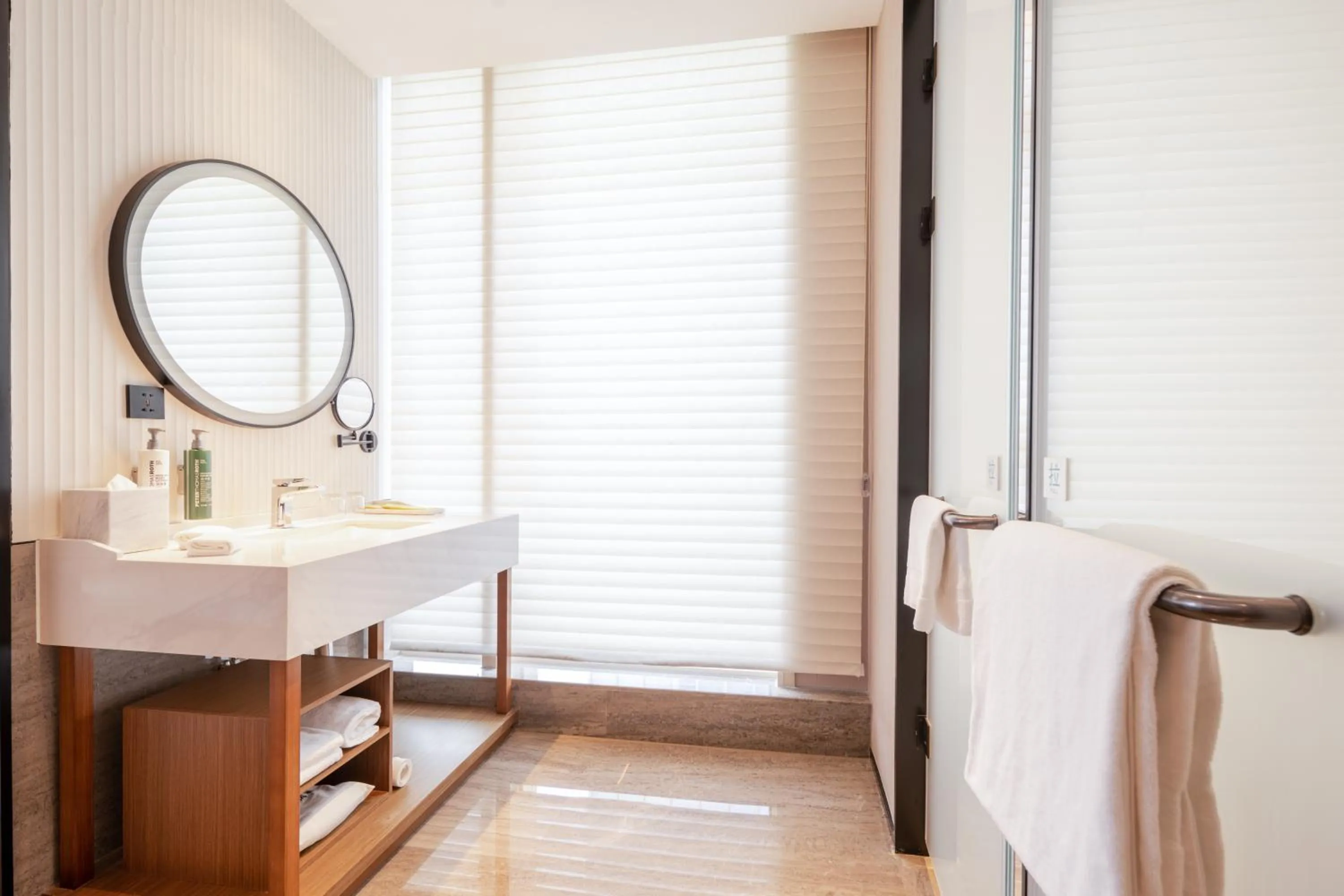 Bathroom in Hilton Garden Inn Hangzhou Xixi Zijingang