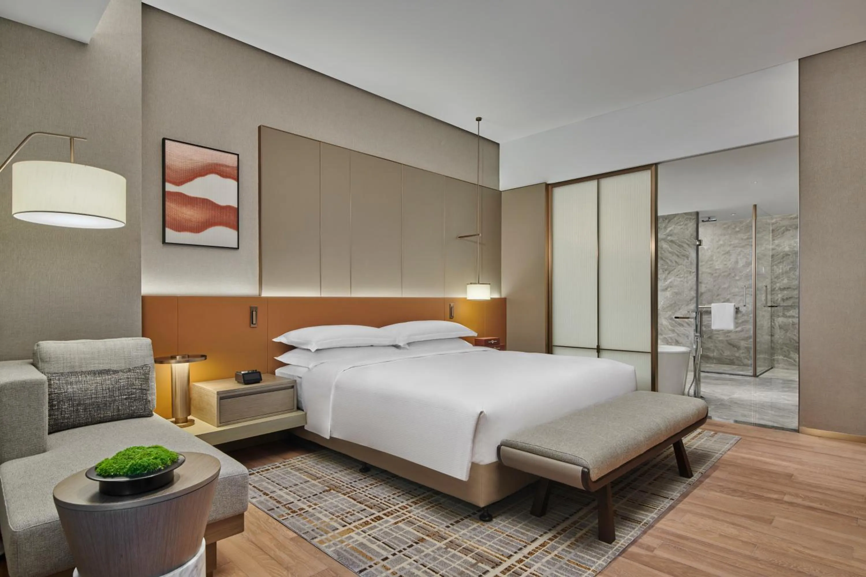 Bedroom, Bed in DoubleTree by Hilton Jiangxi Fuzhou