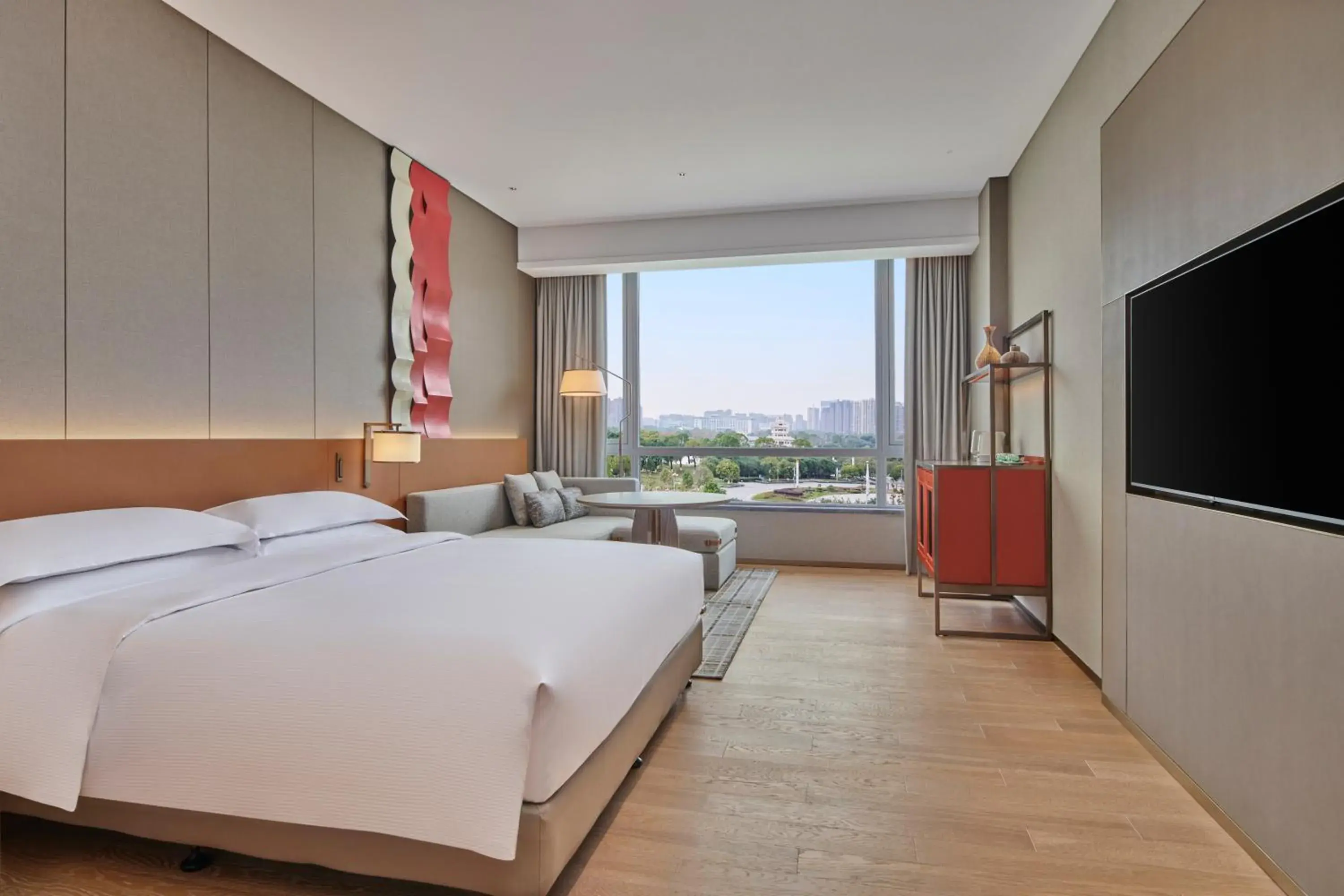 Deluxe King Room with Private Balcony in DoubleTree by Hilton Jiangxi Fuzhou Deluxe King Room with Private Balcony in DoubleTree by Hilton Jiangxi Fuzhou