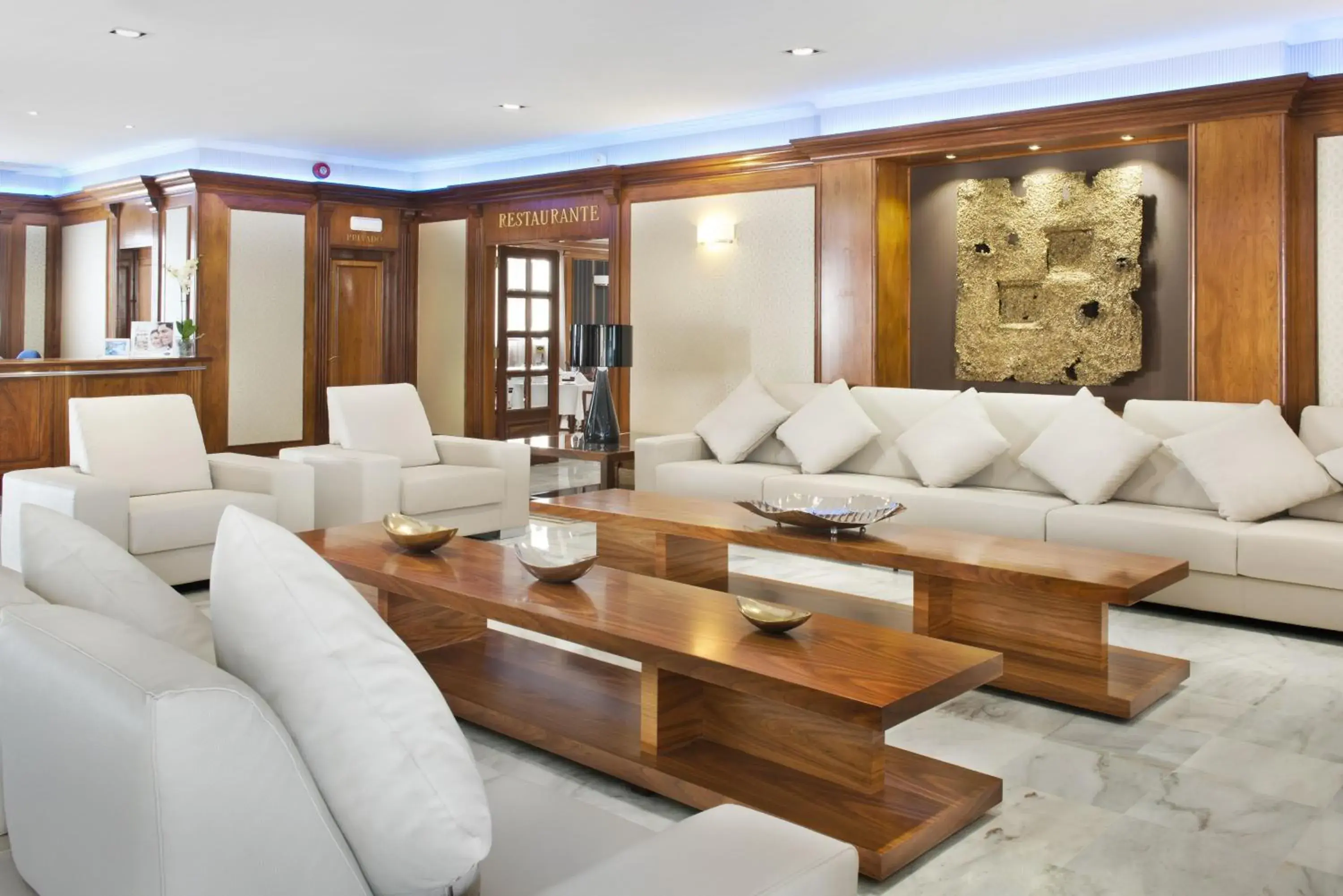 Lobby or reception in Elba Motril Beach & Business Hotel Lobby or reception in Elba Motril Beach & Business Hotel