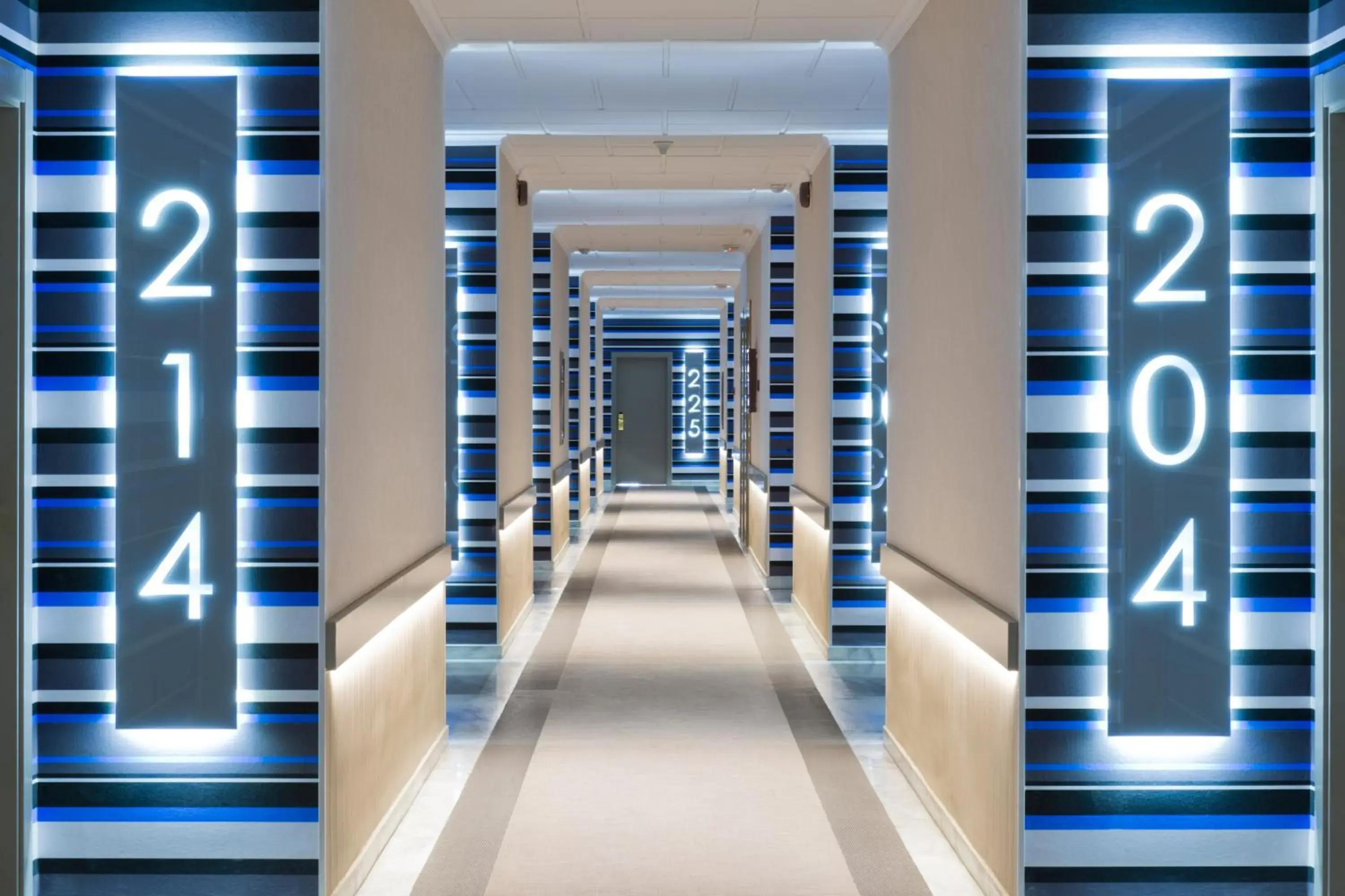 Suite (1 Adult) in Elba Motril Beach & Business Hotel Suite (1 Adult) in Elba Motril Beach & Business Hotel