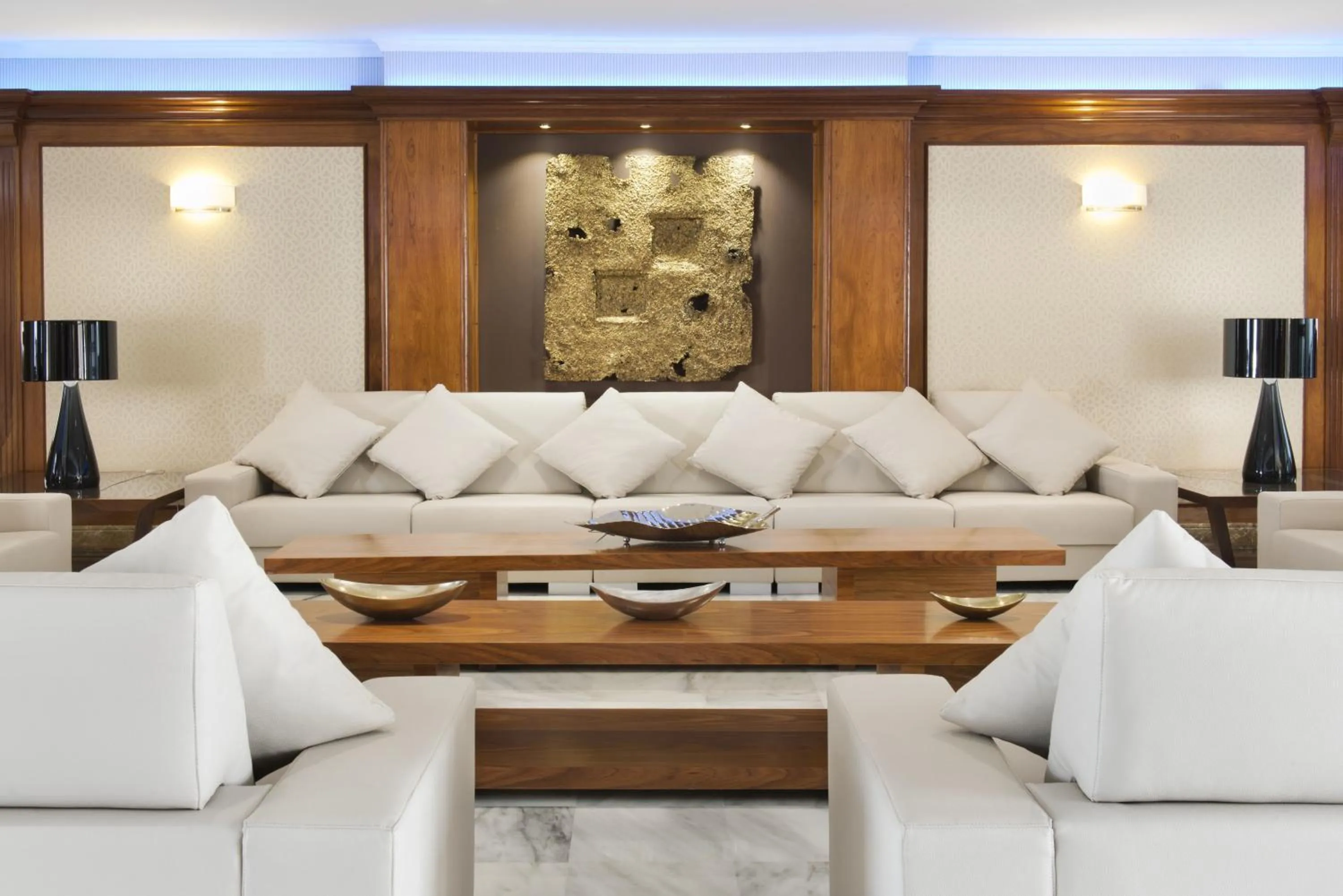 Lobby or reception in Elba Motril Beach & Business Hotel