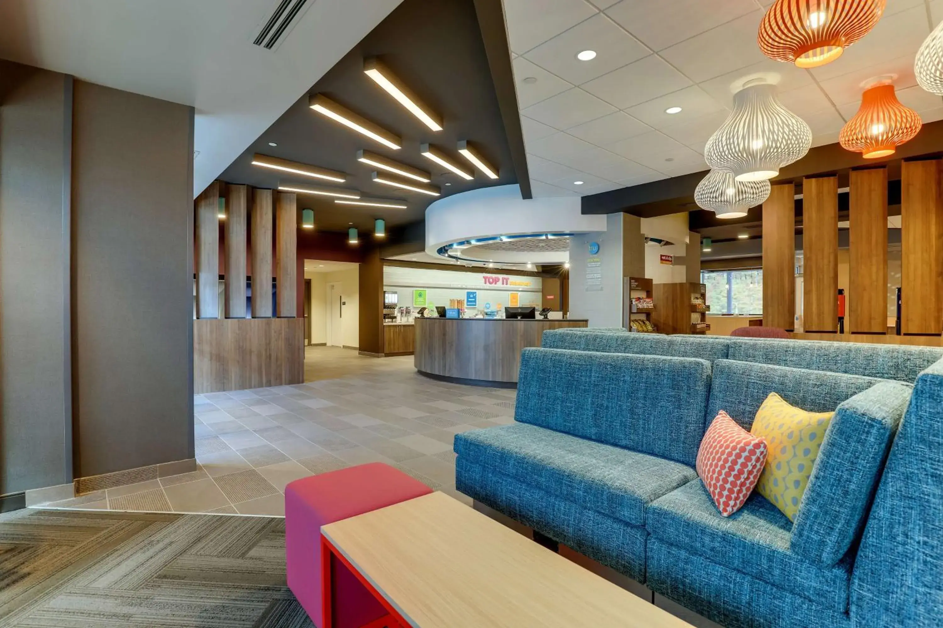 Lobby or reception in Tru By Hilton Smithfield I-95 Lobby or reception in Tru By Hilton Smithfield I-95