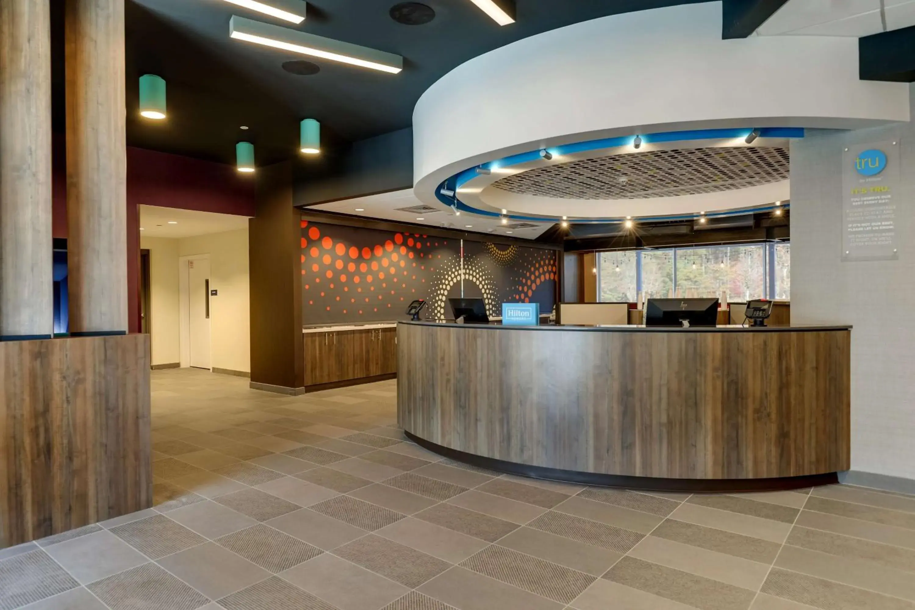 Lobby or reception in Tru By Hilton Smithfield I-95 Lobby or reception in Tru By Hilton Smithfield I-95