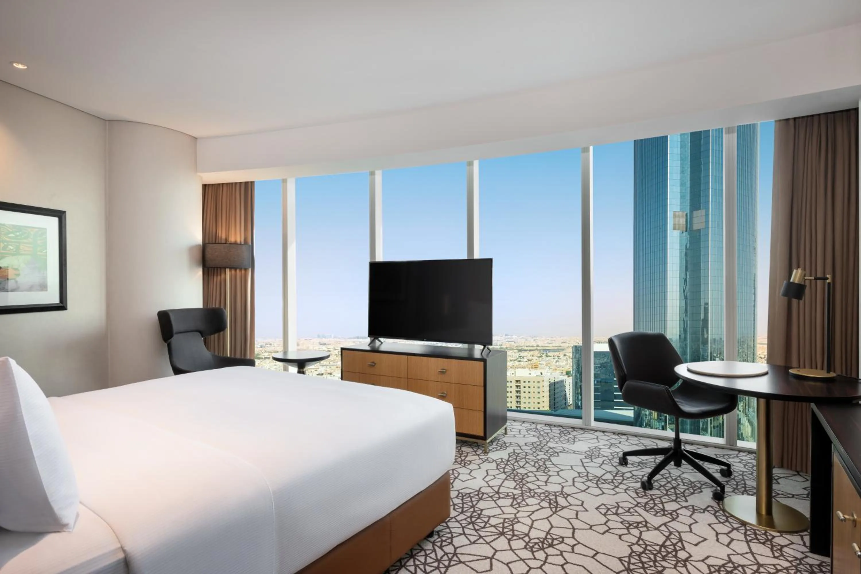 Bedroom, Bed in Hilton Riyadh Olaya