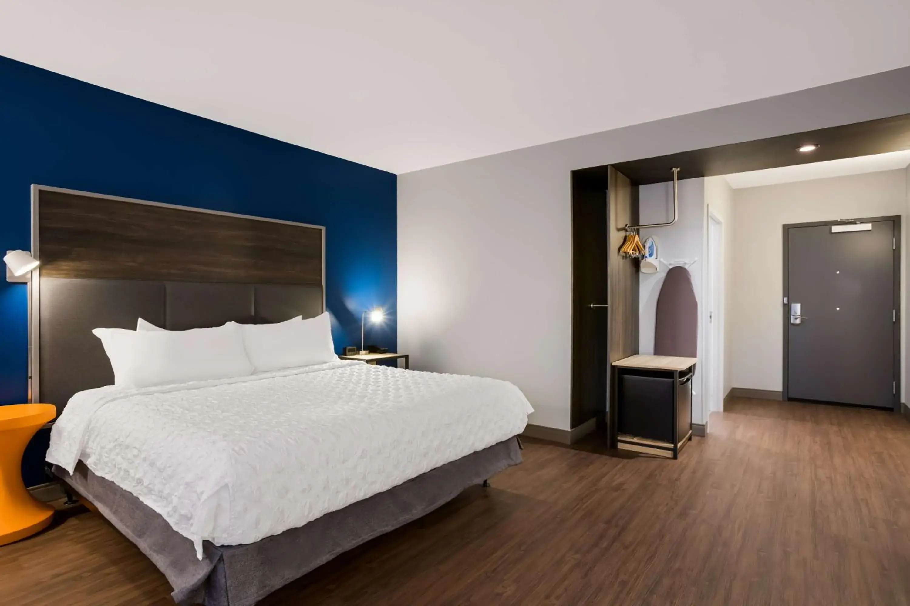 Bed in Tru By Hilton Traverse City Bed in Tru By Hilton Traverse City