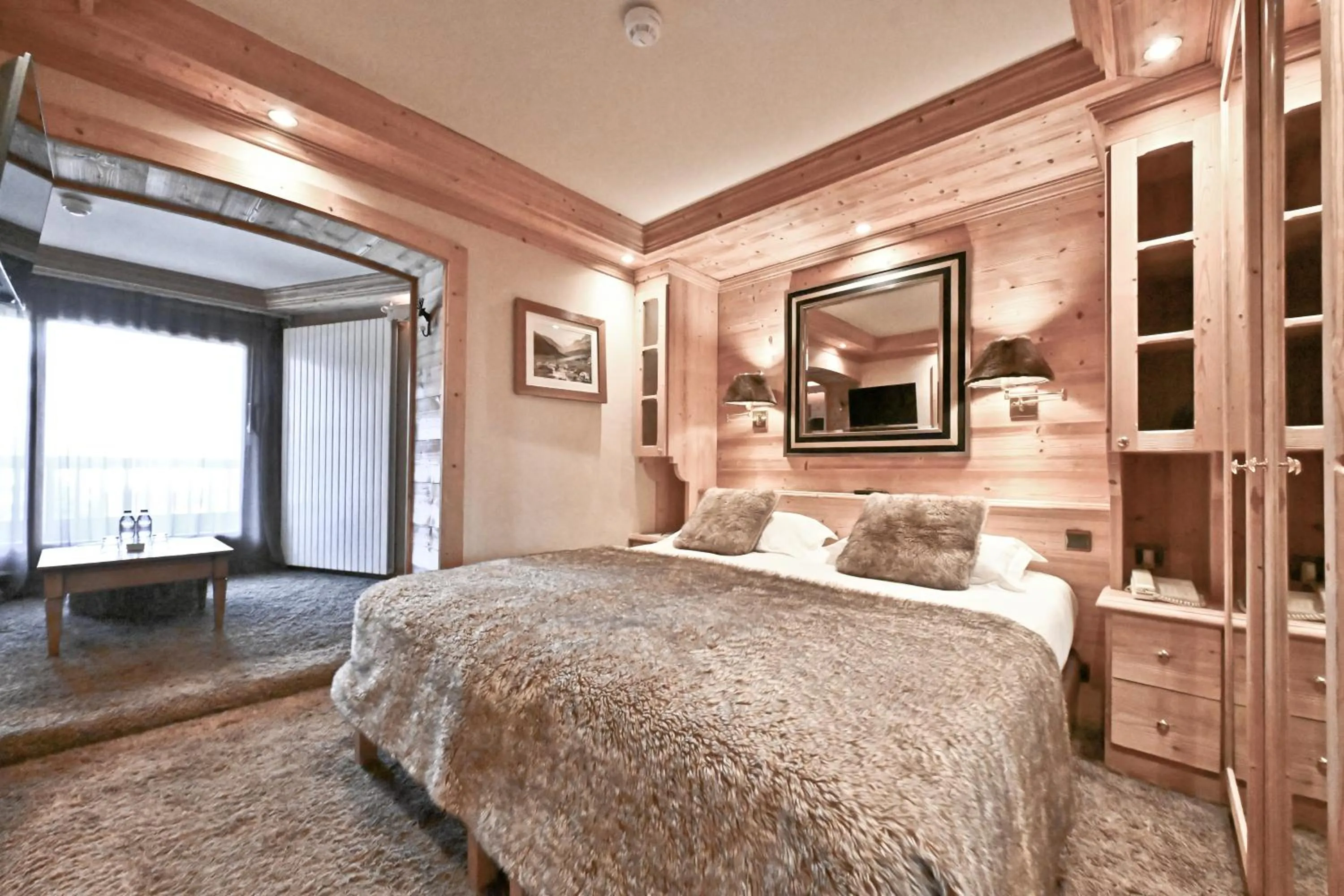 Bed in Hotel Tsanteleina