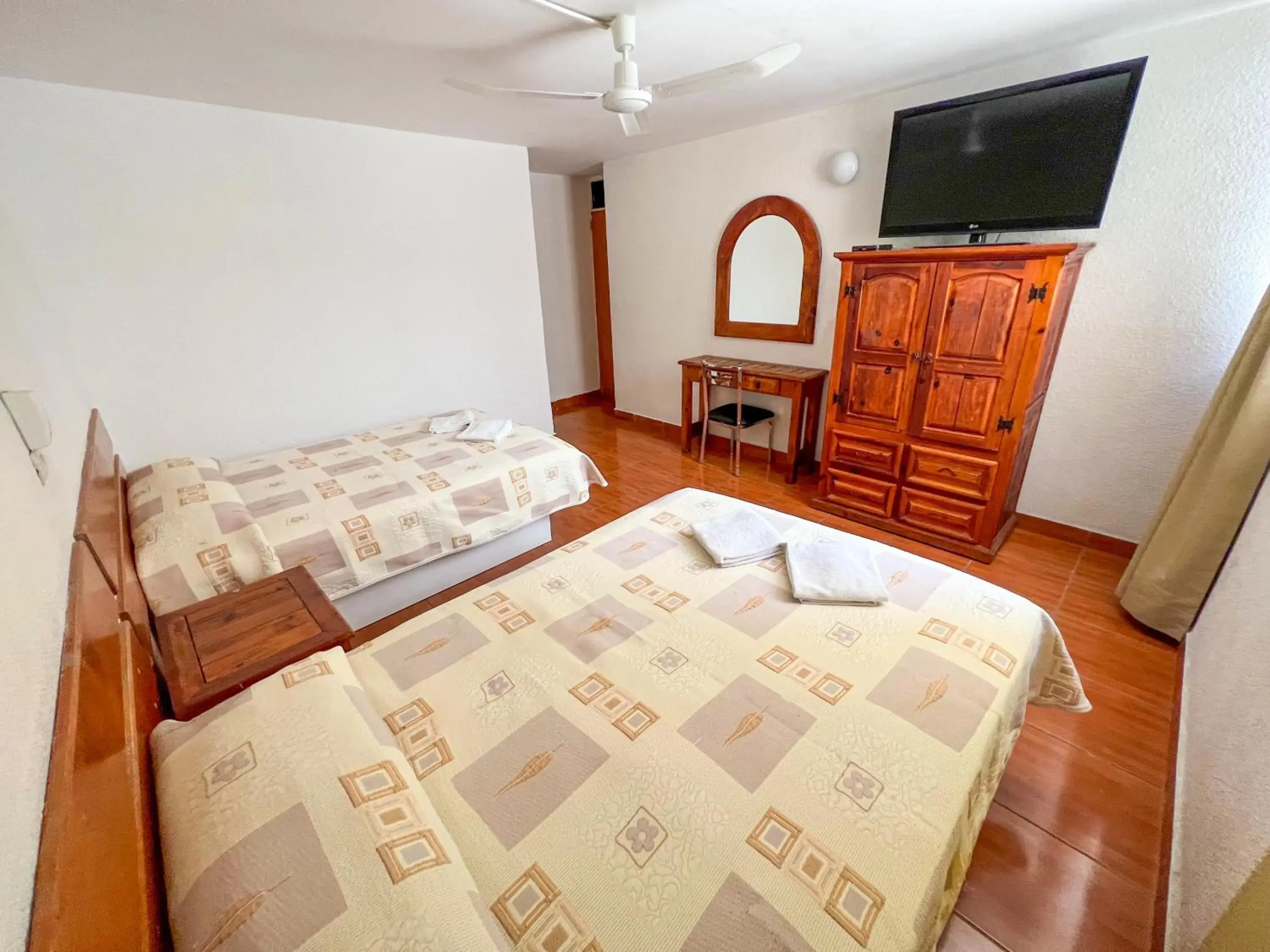 Junior Suite in Hotel Argentina Junior Suite in Hotel Argentina