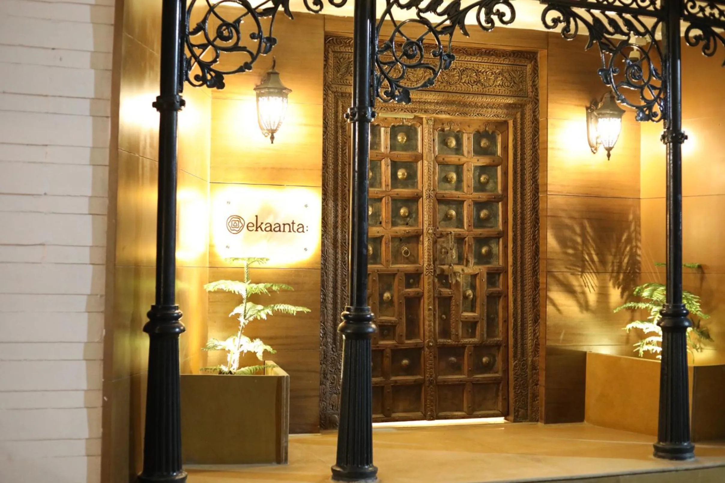 Facade/entrance in EKAANTA