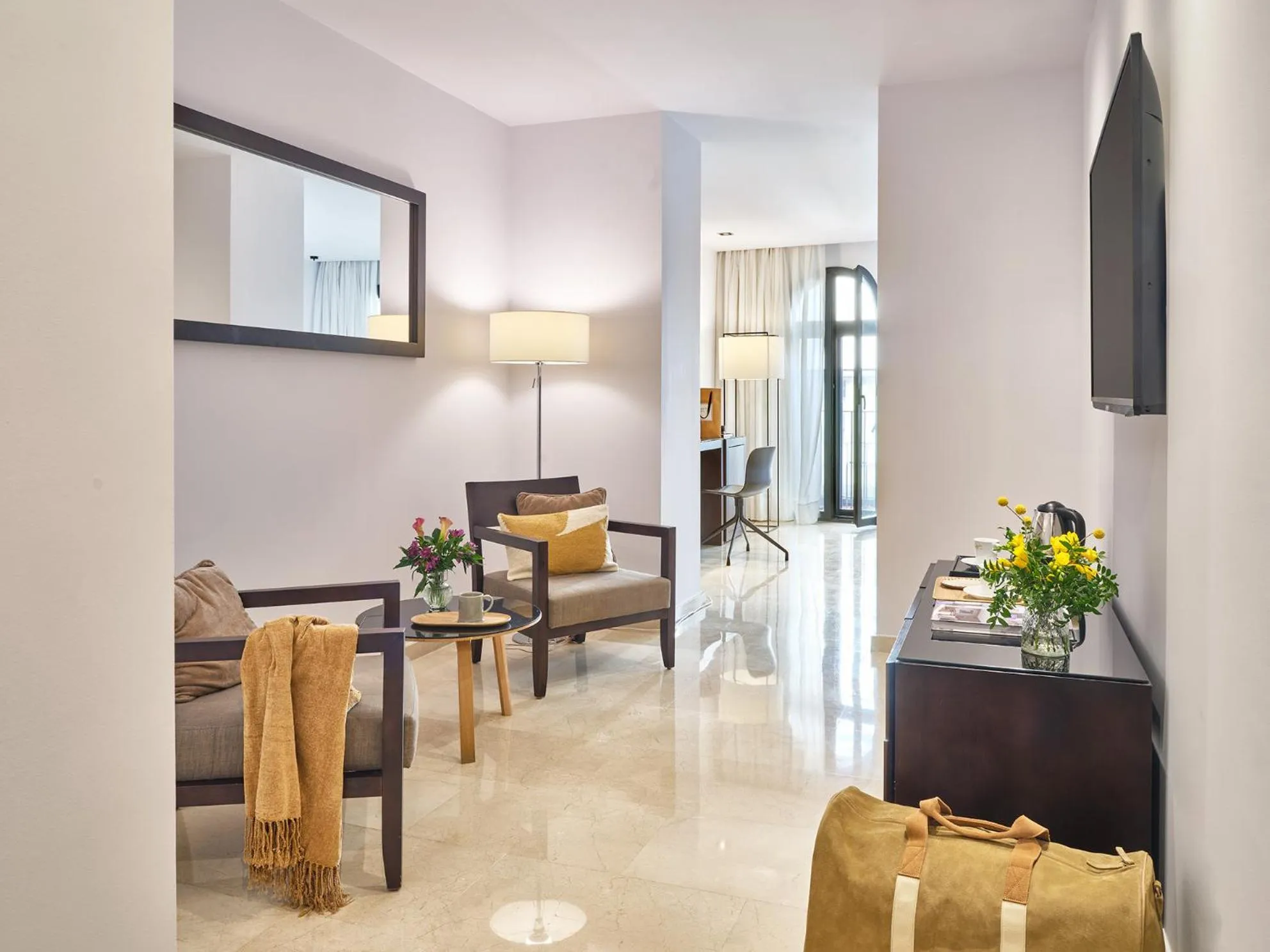 Living room in Hotel Rey Alfonso X