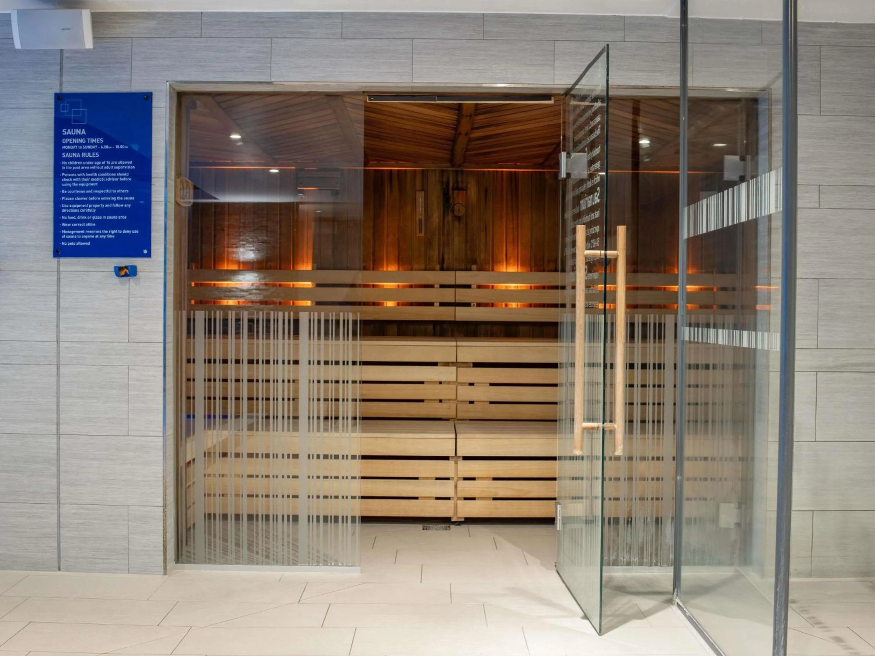 Pool view in Novotel London Brentford