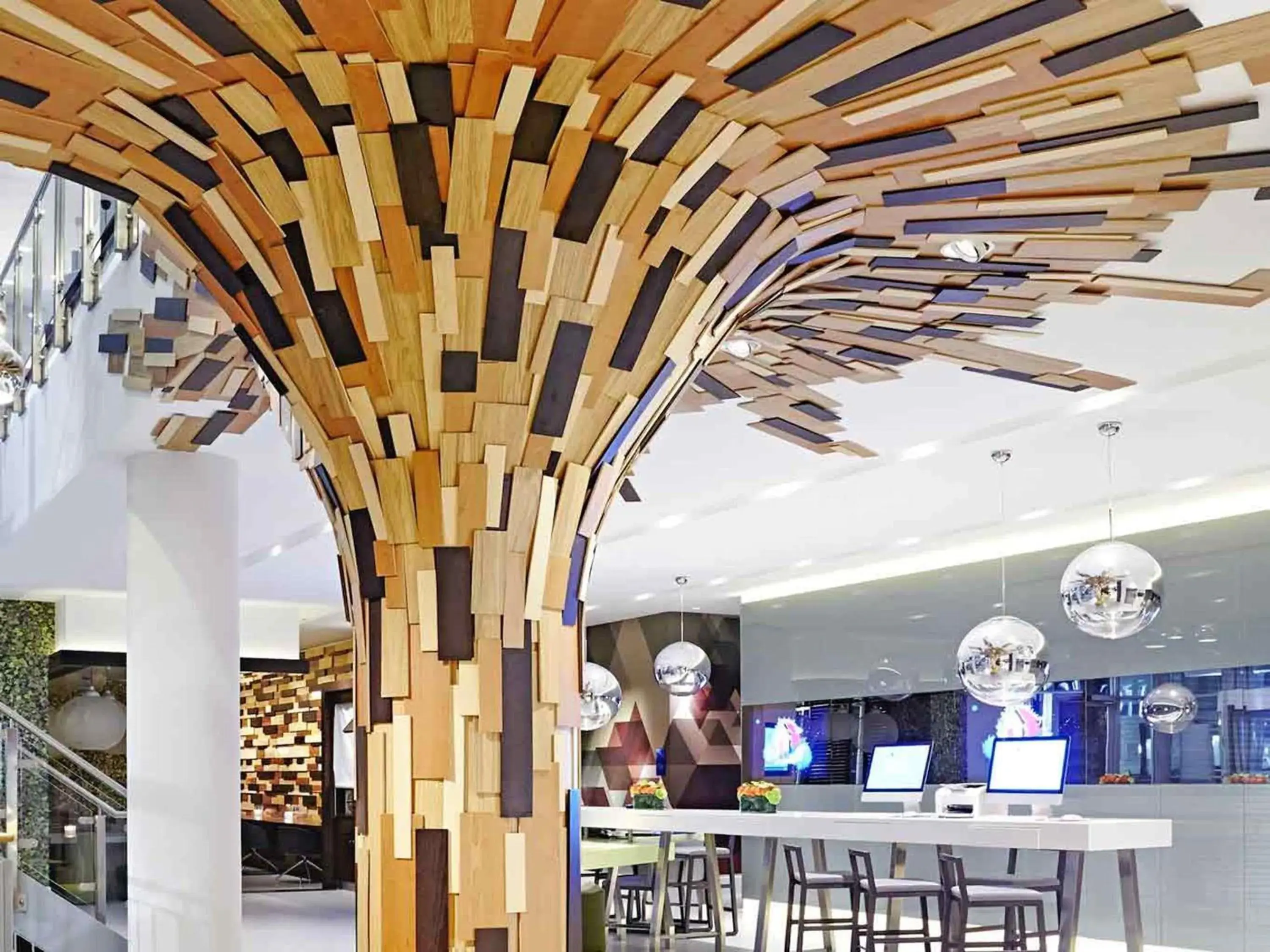 Property building in Novotel London Brentford Property building in Novotel London Brentford