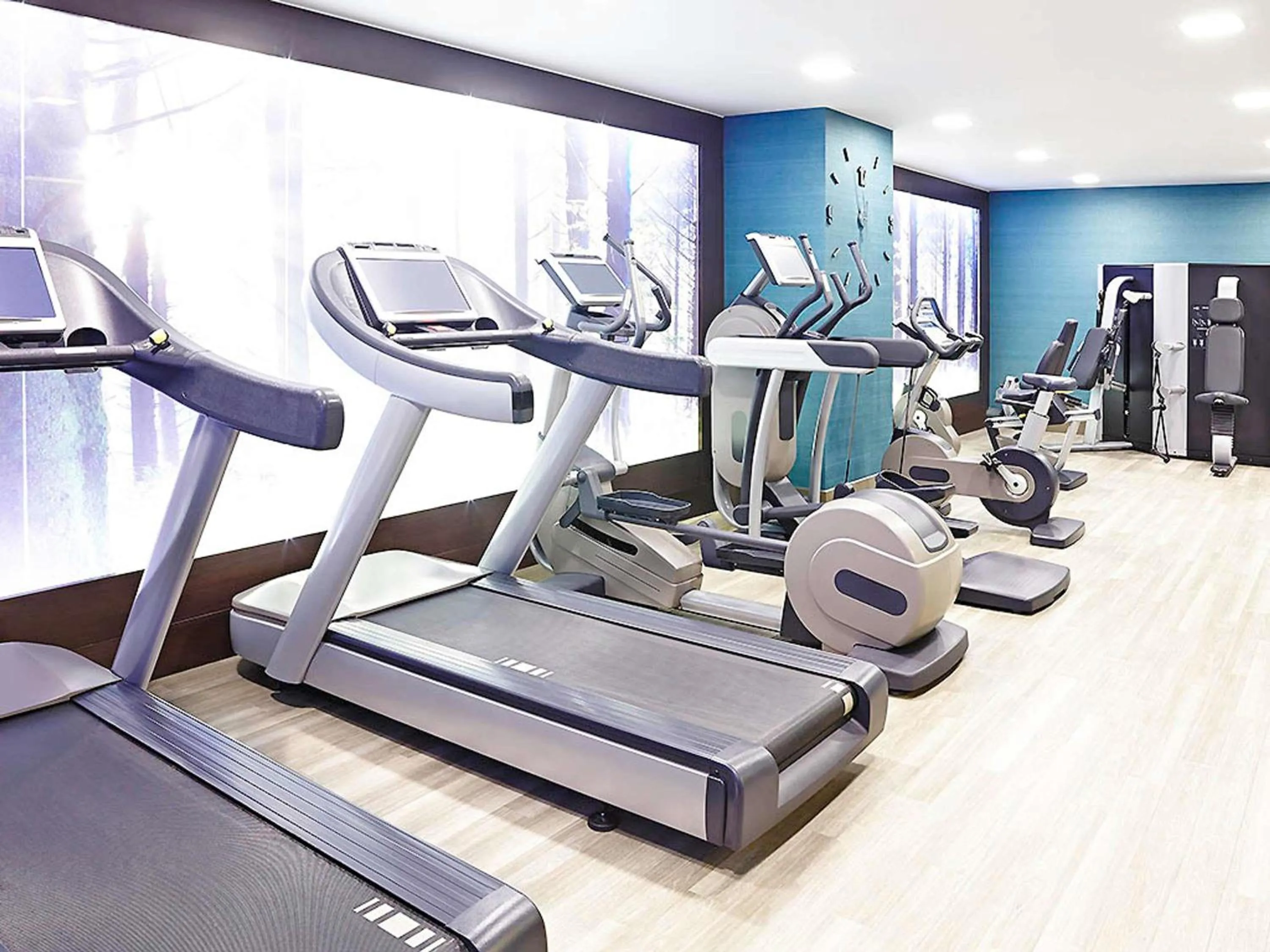 Fitness centre/facilities in Novotel London Brentford