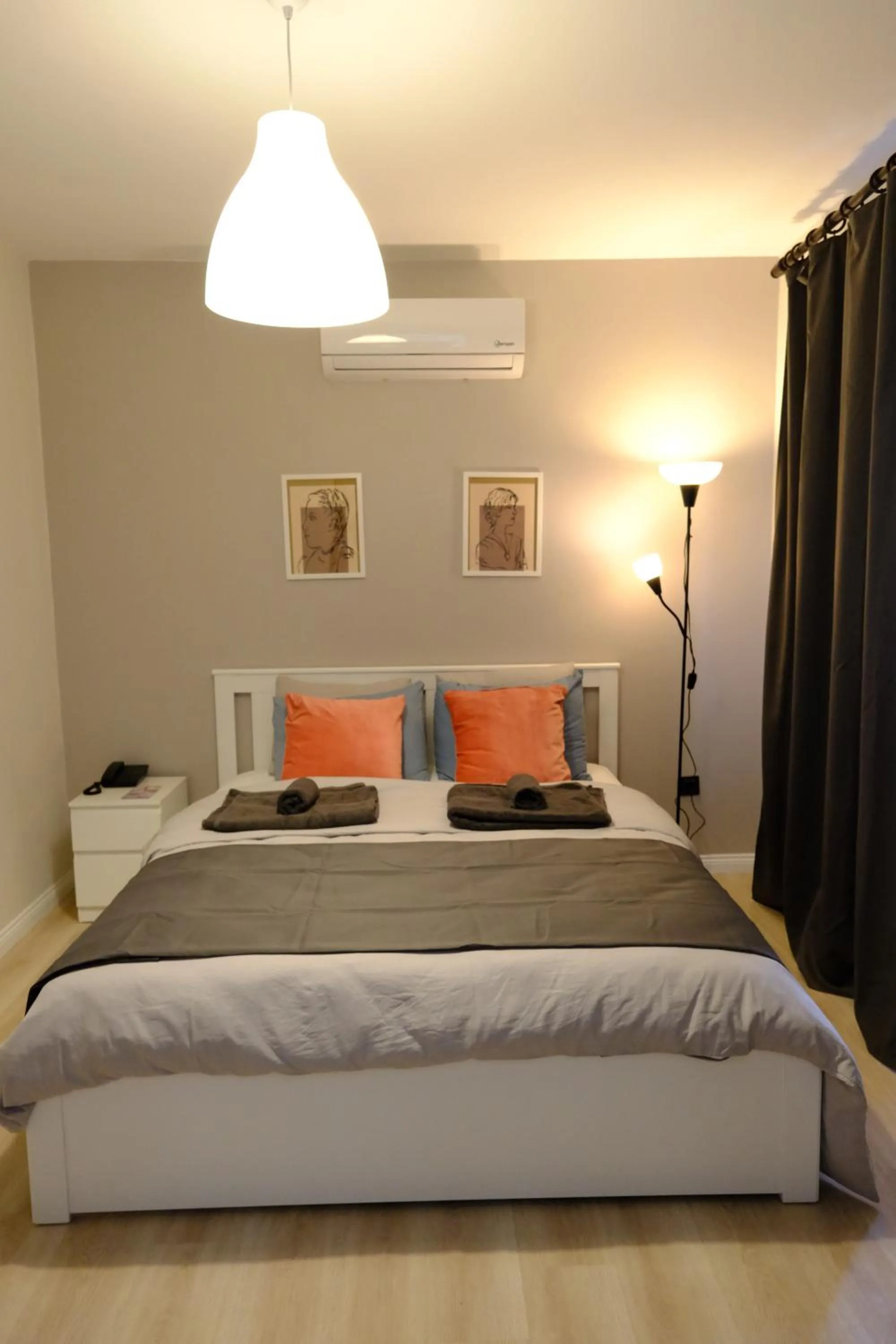 Bed in Cactus Suites