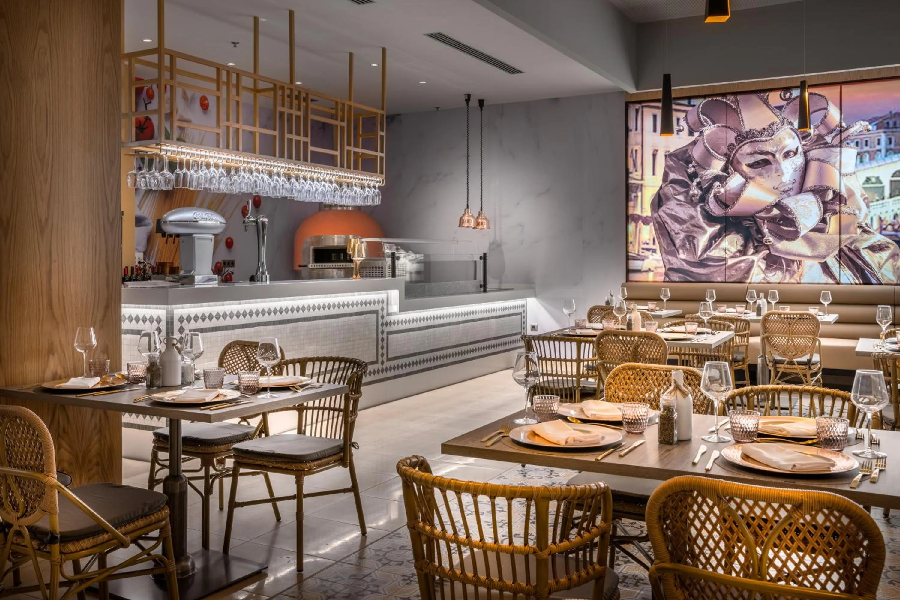 Restaurant/places to eat in Elba Sara Beach & Golf Resort