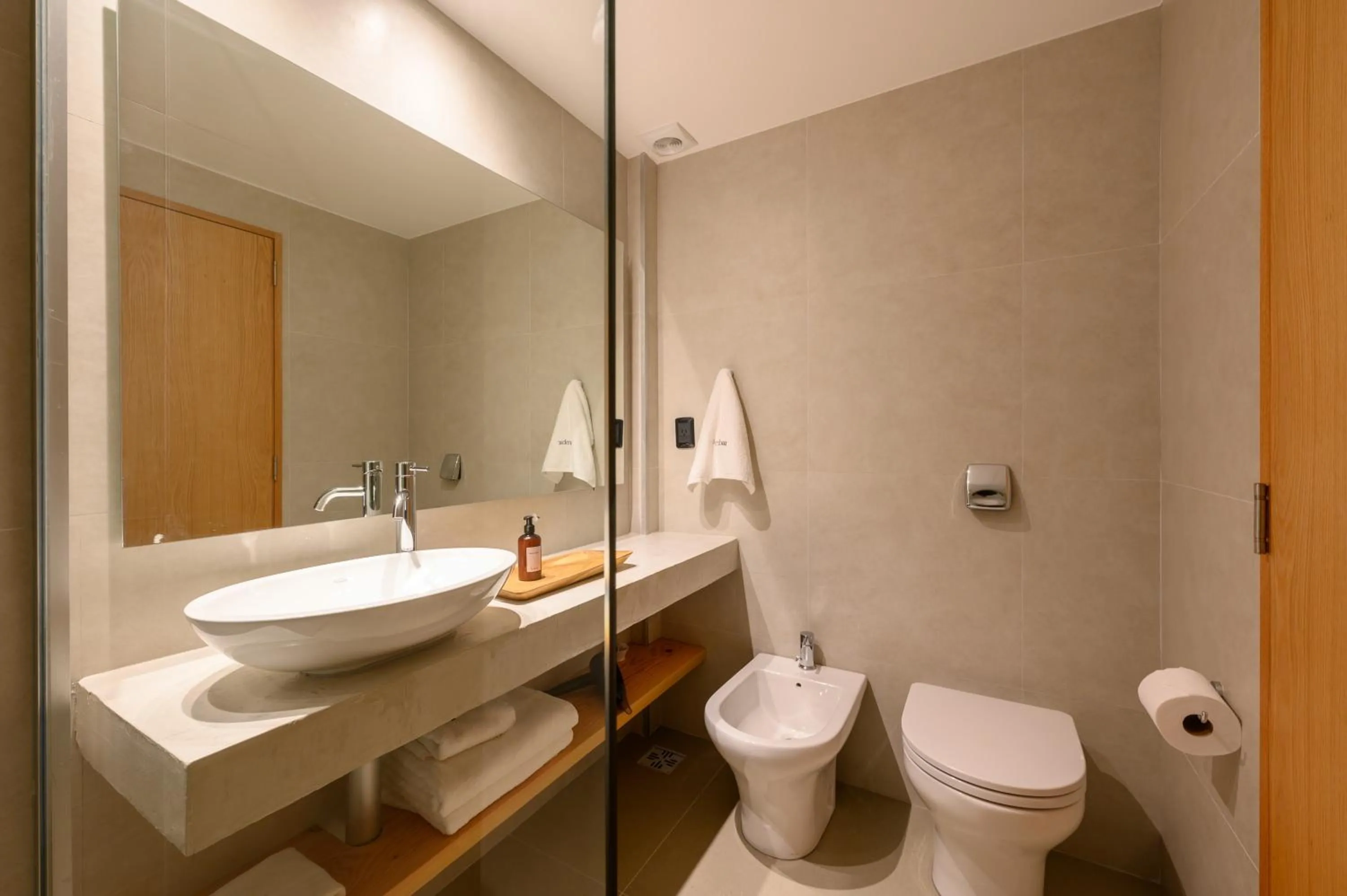 Bathroom in Ambar Hotel