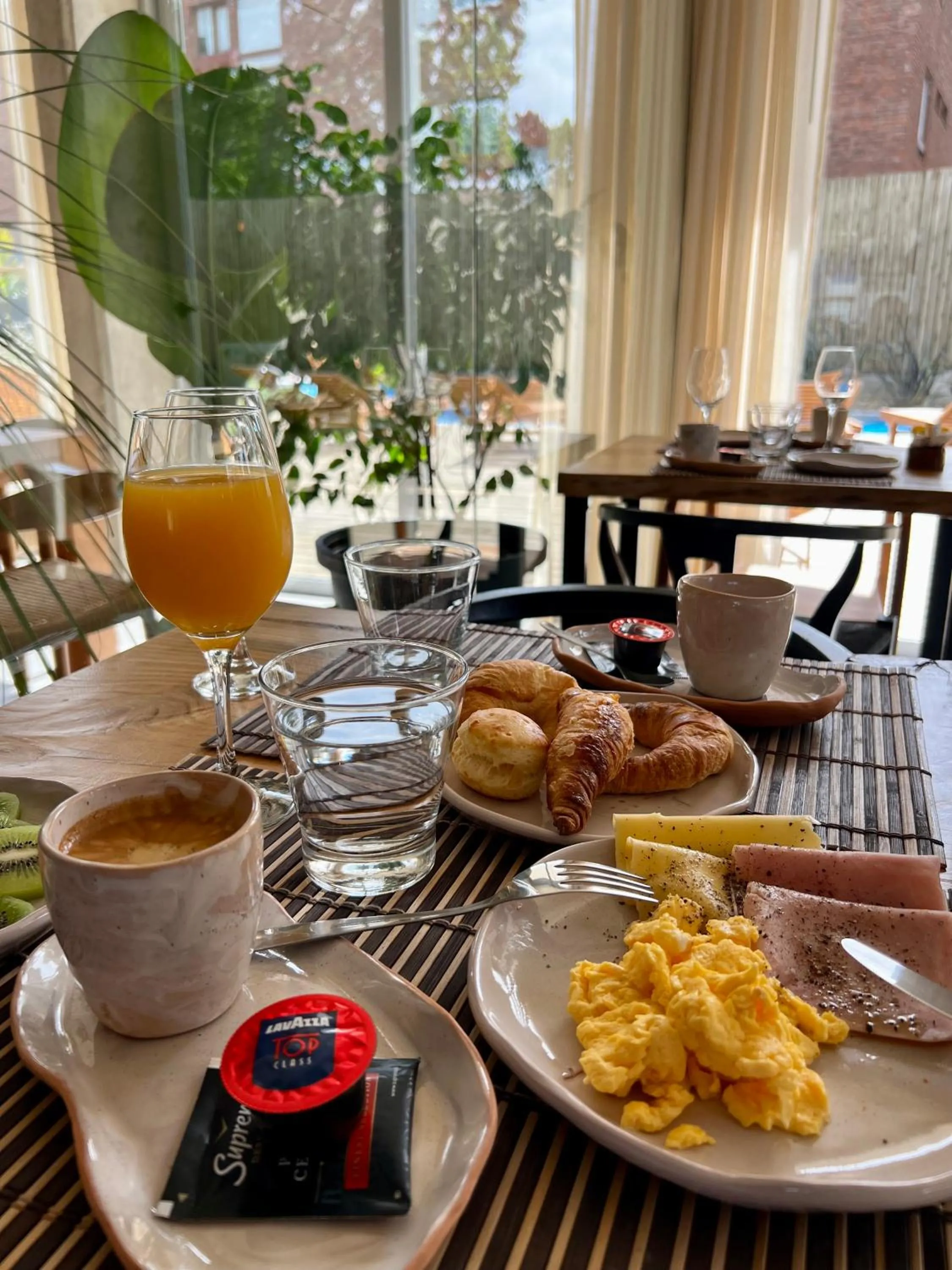 Breakfast in Ambar Hotel