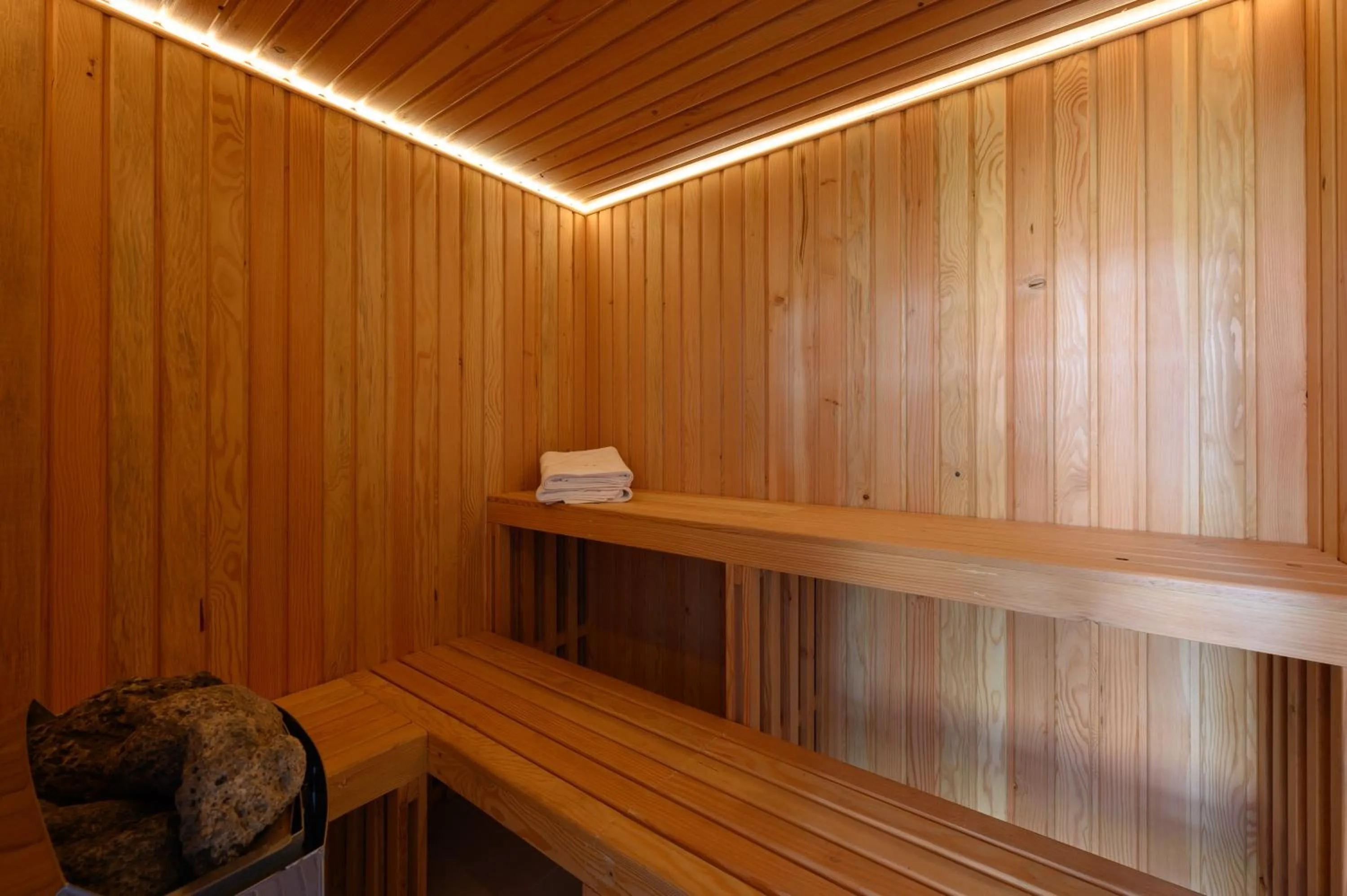 Sauna in Ambar Hotel