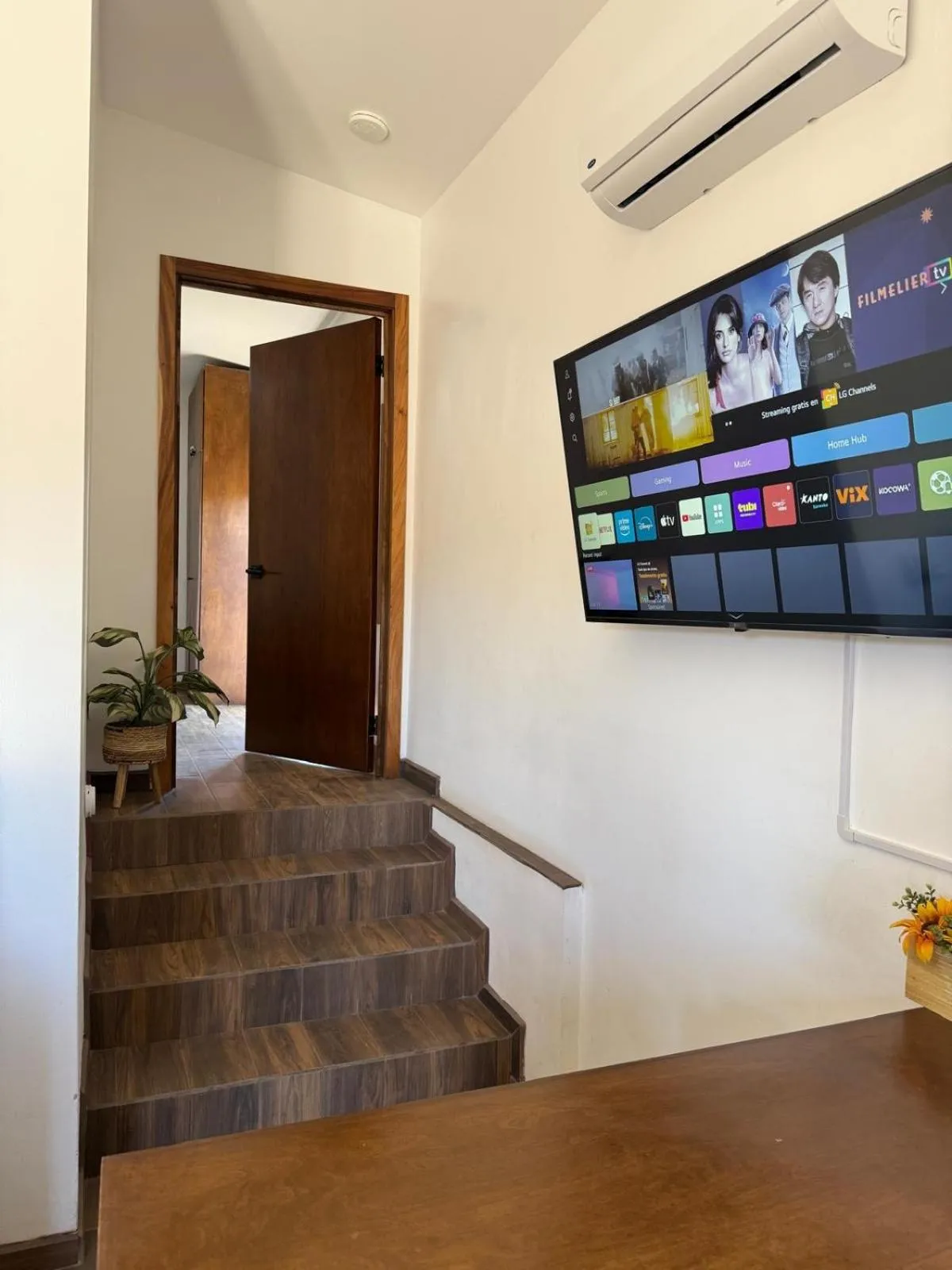 Bedroom in Oasis 444