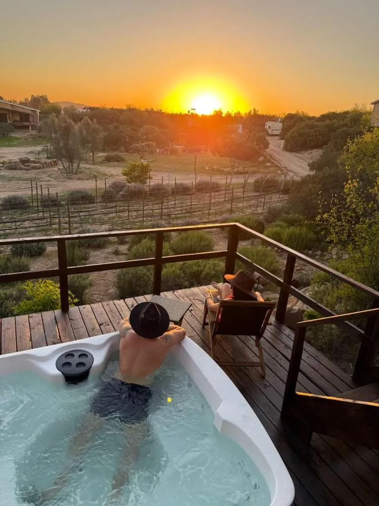 Hot Tub in Oasis 444