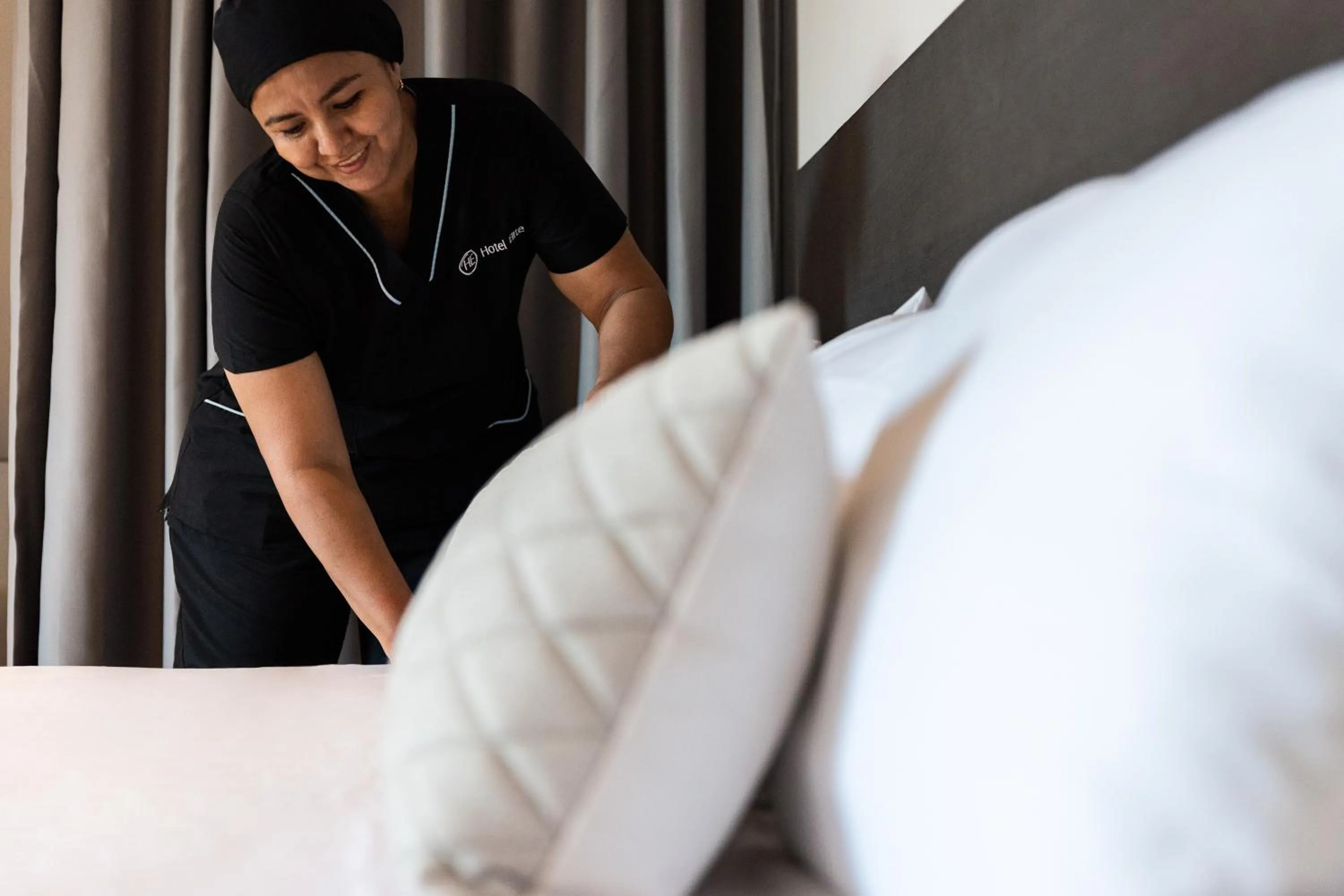 Staff, Bed in Hotel Elite