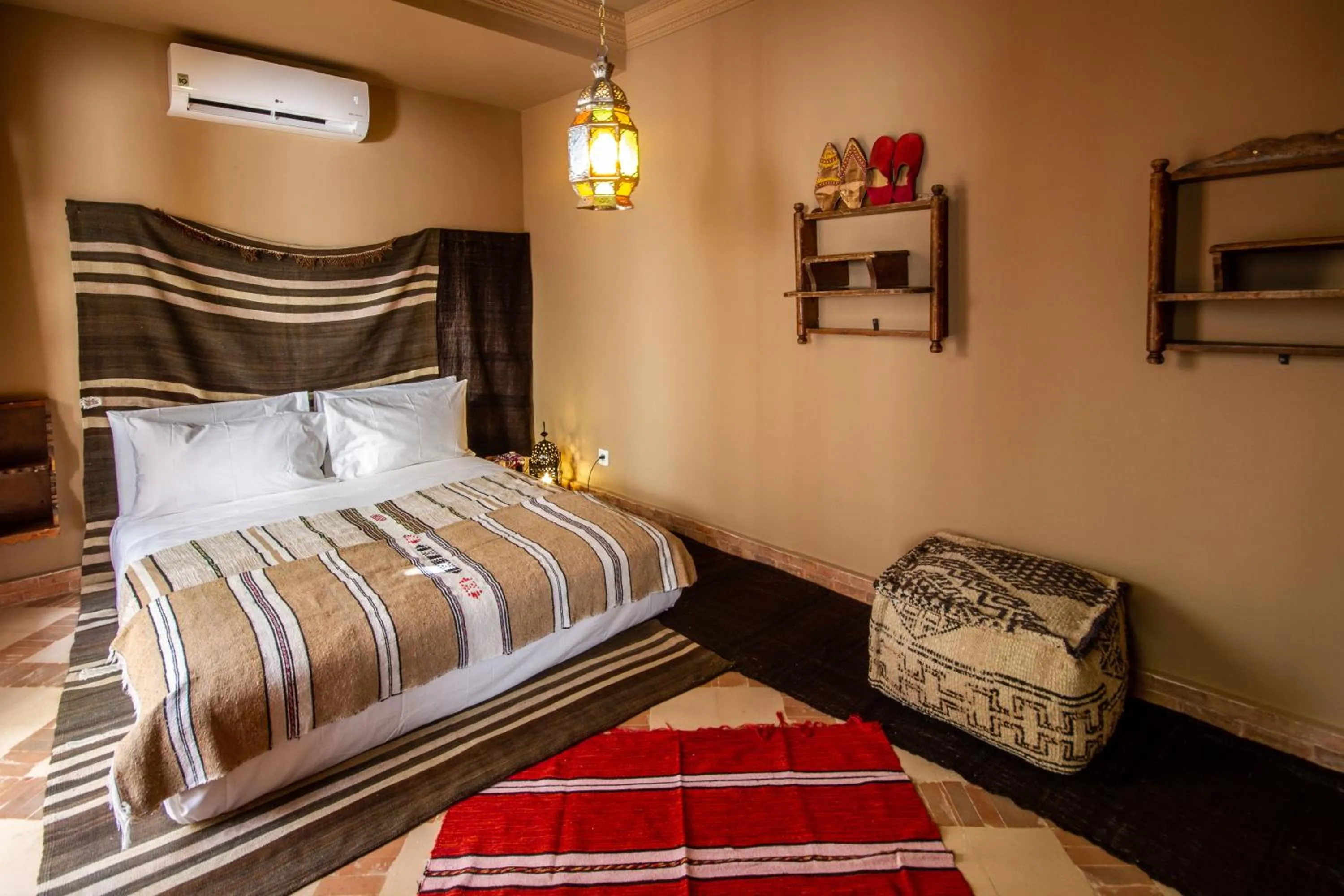 Bed in Riad SofYan & Spa