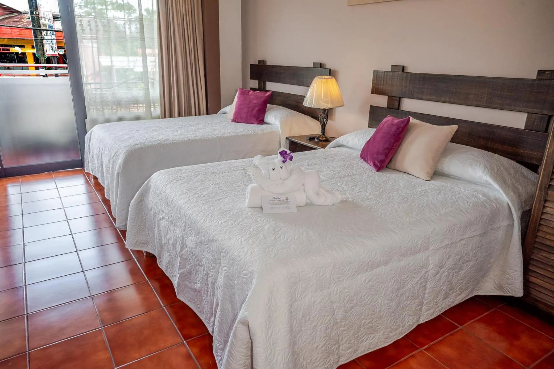 Bed in Hotel Arenal by Regina