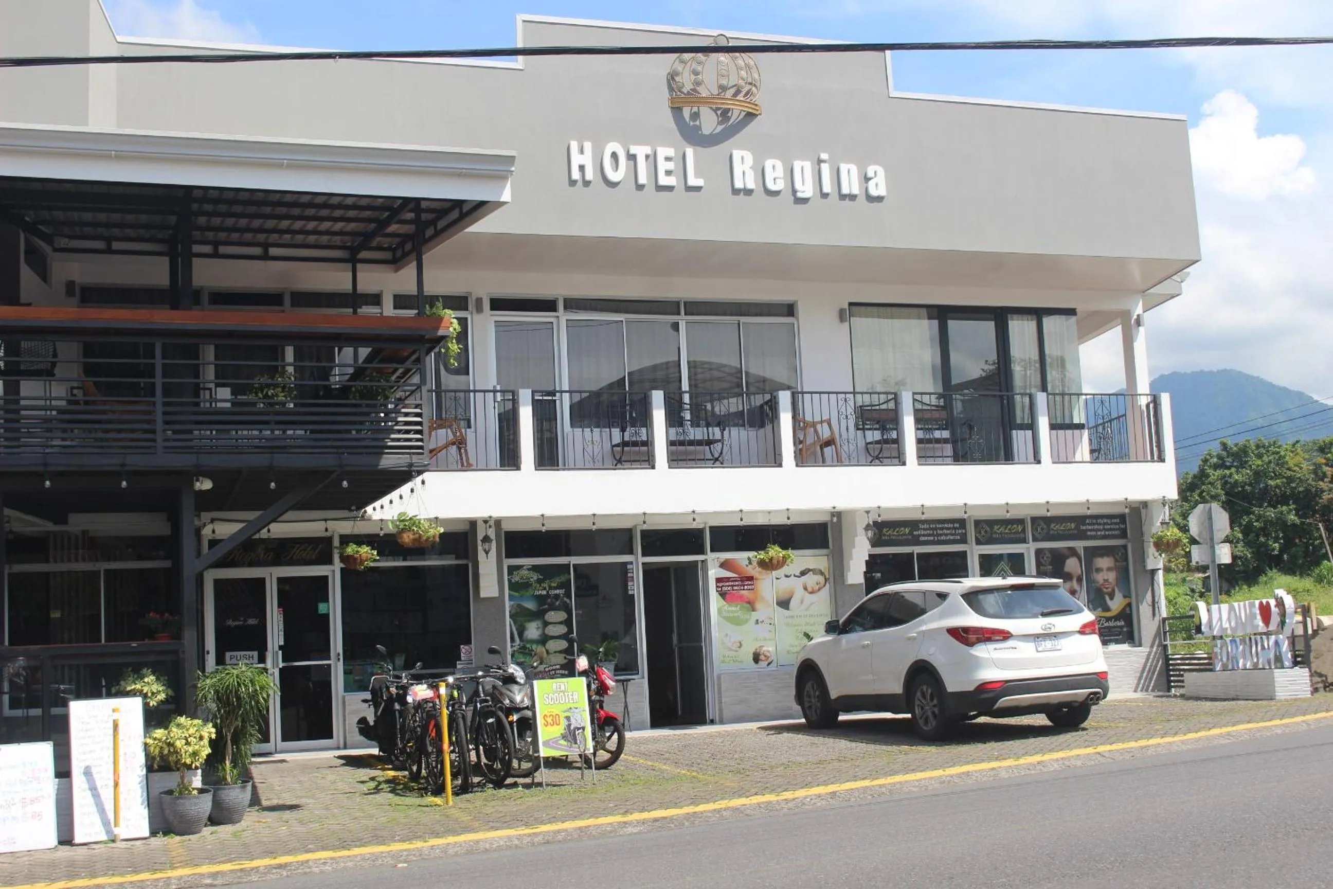 Property building in Hotel Arenal by Regina