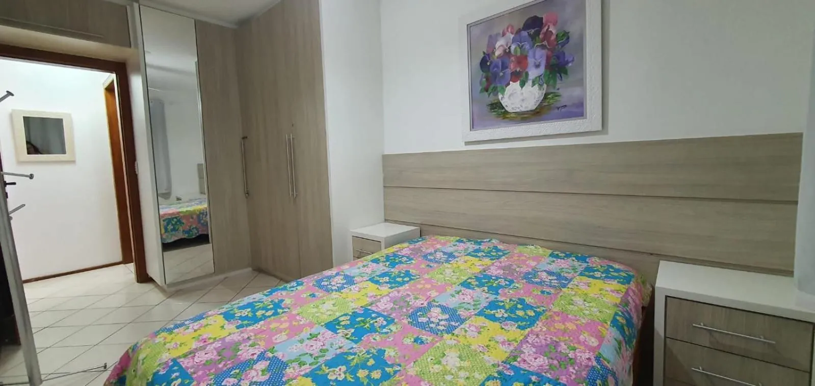 Apartamento TOP no centrinho da praia 01 quarto