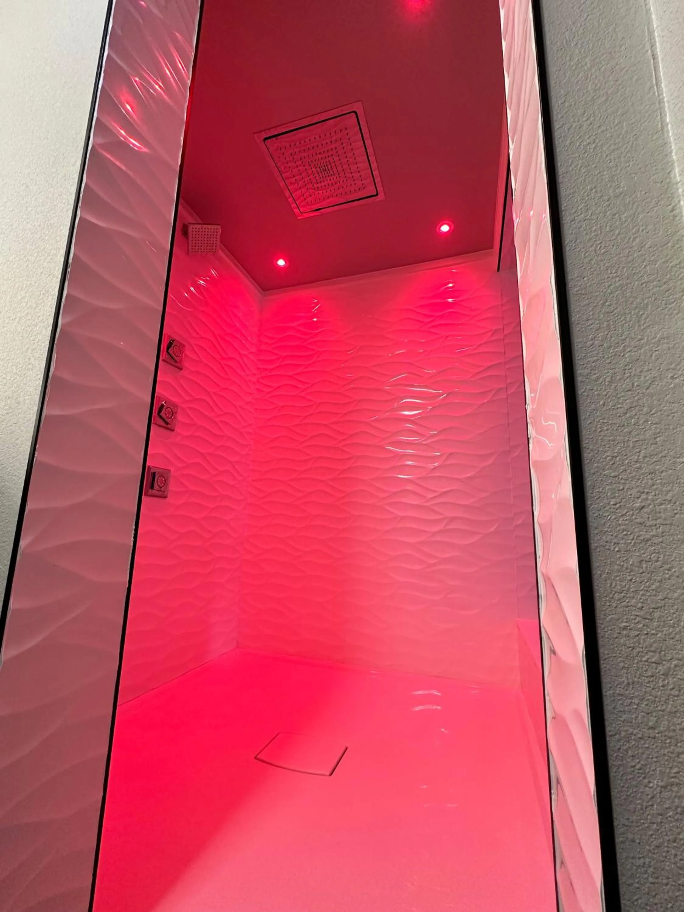 Shower in Imperial Suites, Adults Only