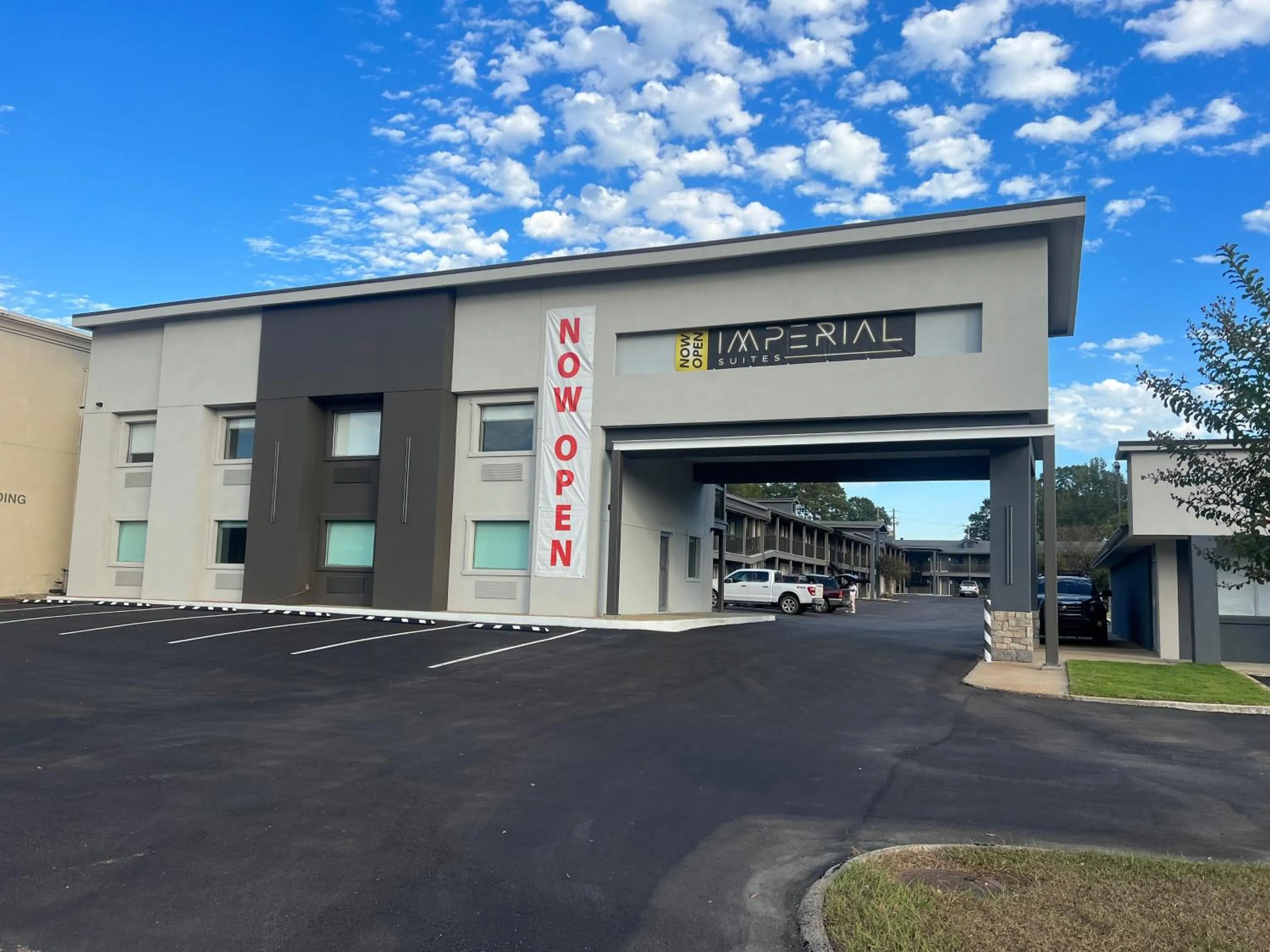 Imperial Suites, Adults Only