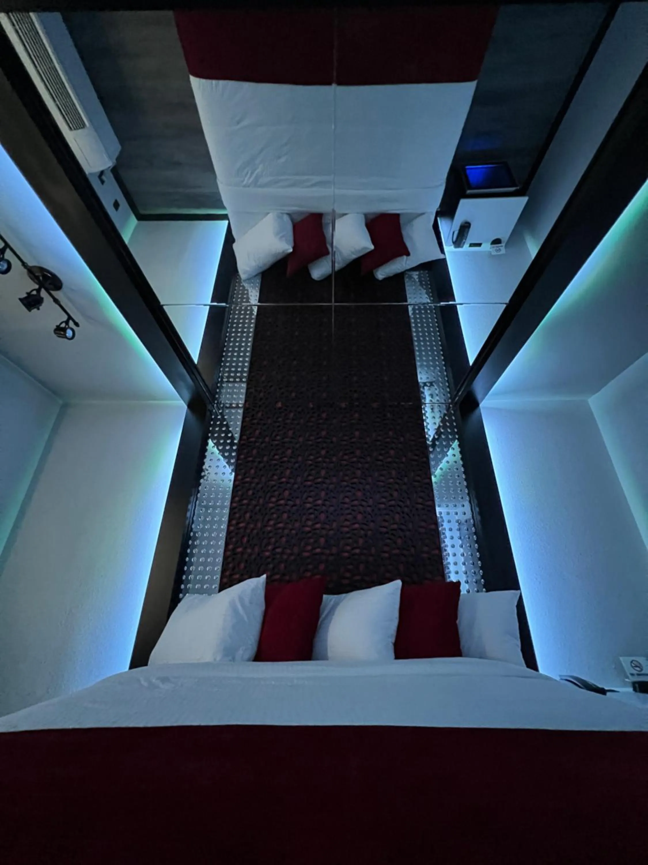 Bed in Imperial Suites, Adults Only