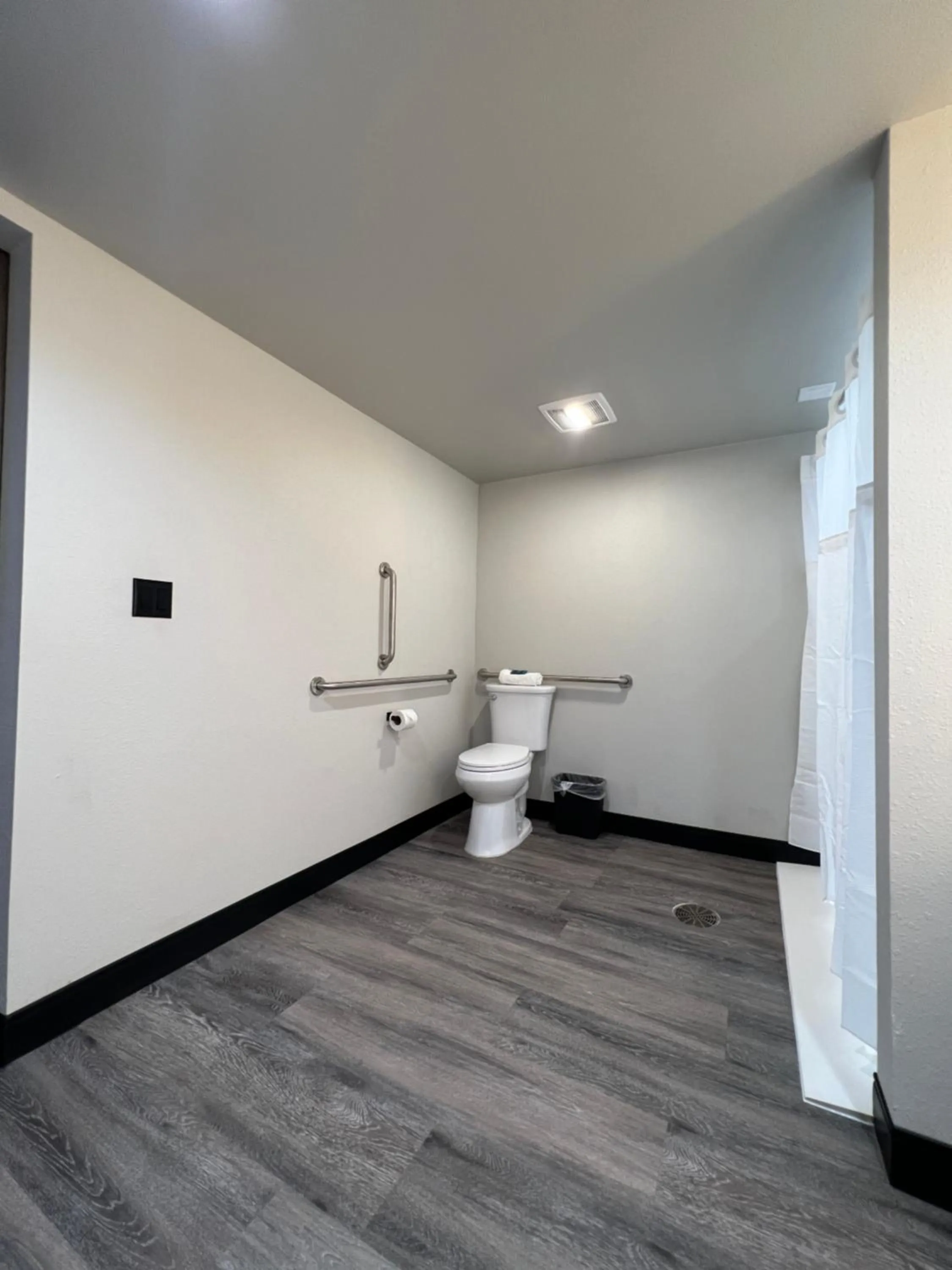 Toilet in Imperial Suites, Adults Only