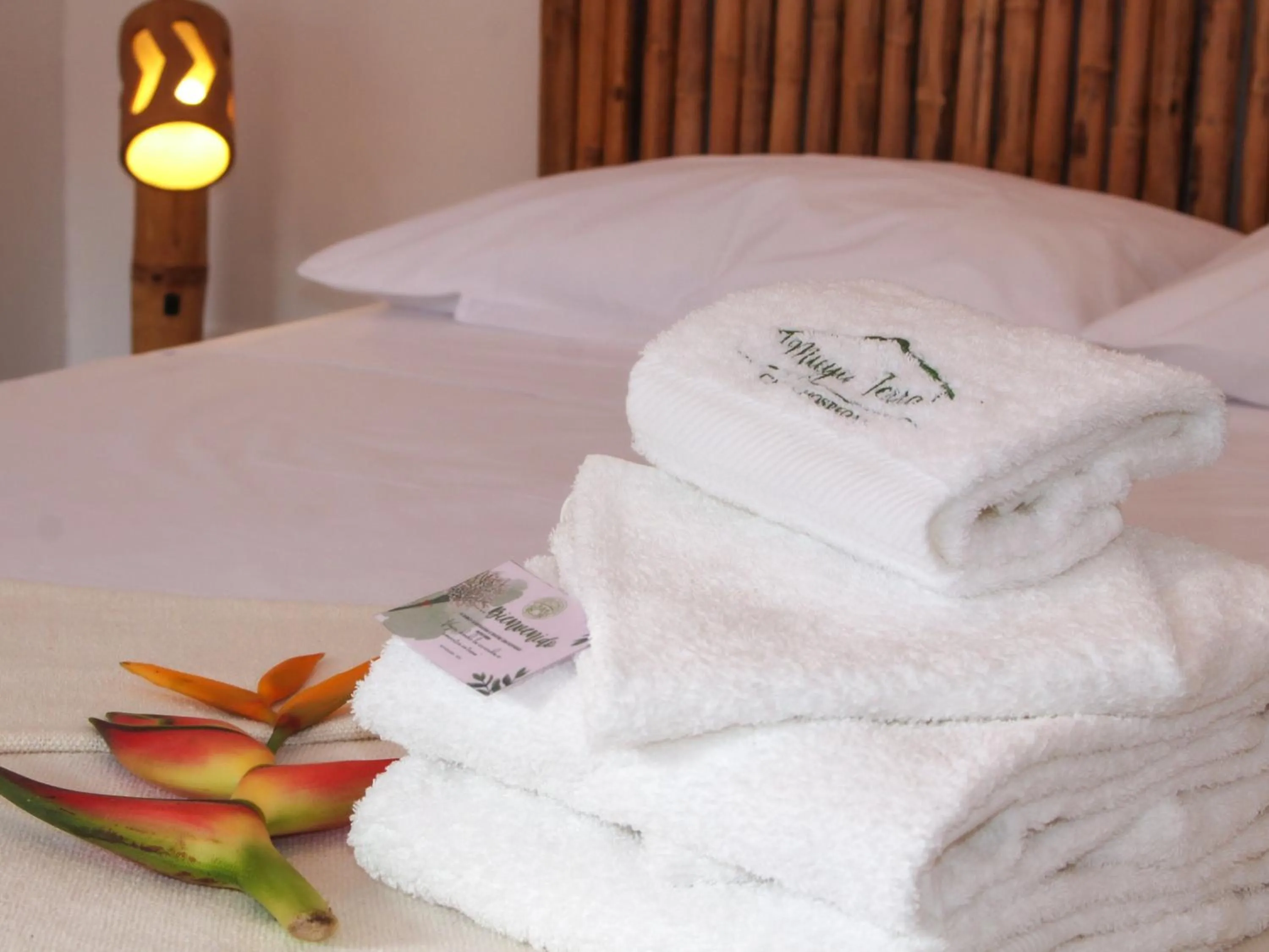 towels, Bed in Muyuterra