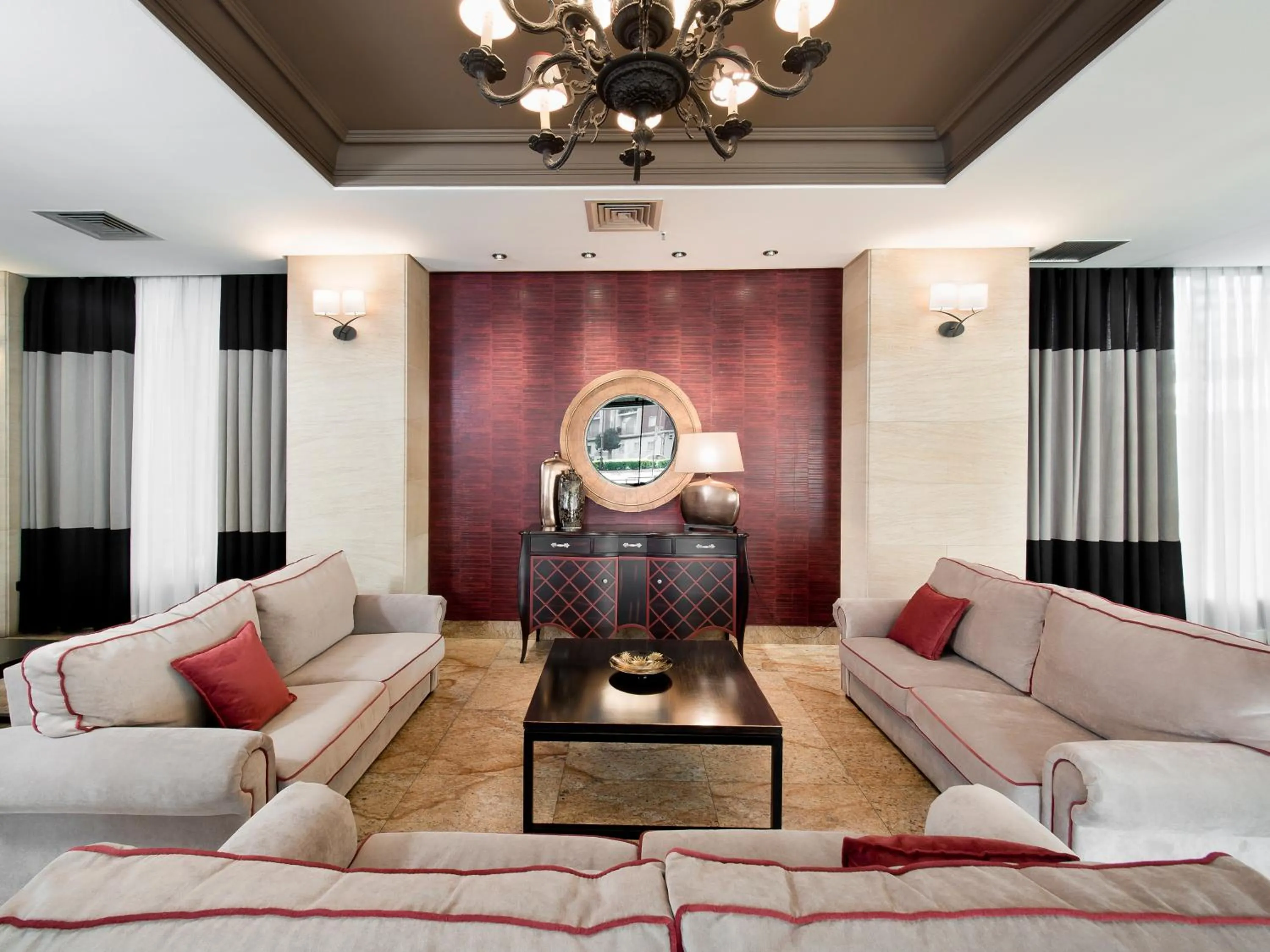 Lobby or reception, Bed in Hotel Zentral Parque