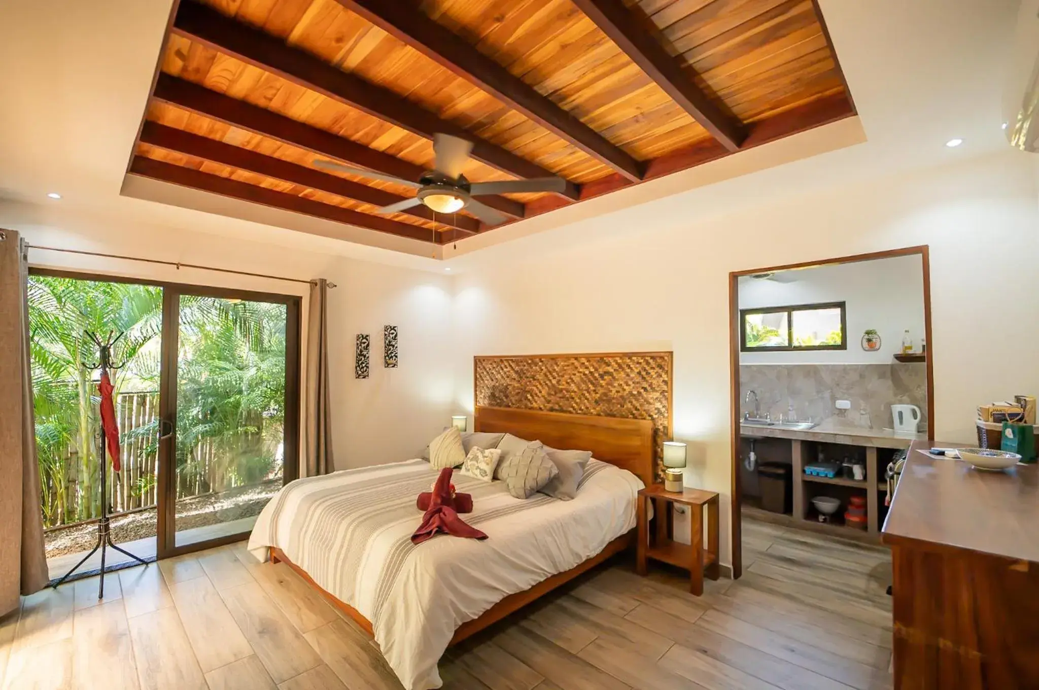 Deluxe Bungalow with Garden View in Hotel Casa Buenavista - Adults only Deluxe Bungalow with Garden View in Hotel Casa Buenavista - Adults only